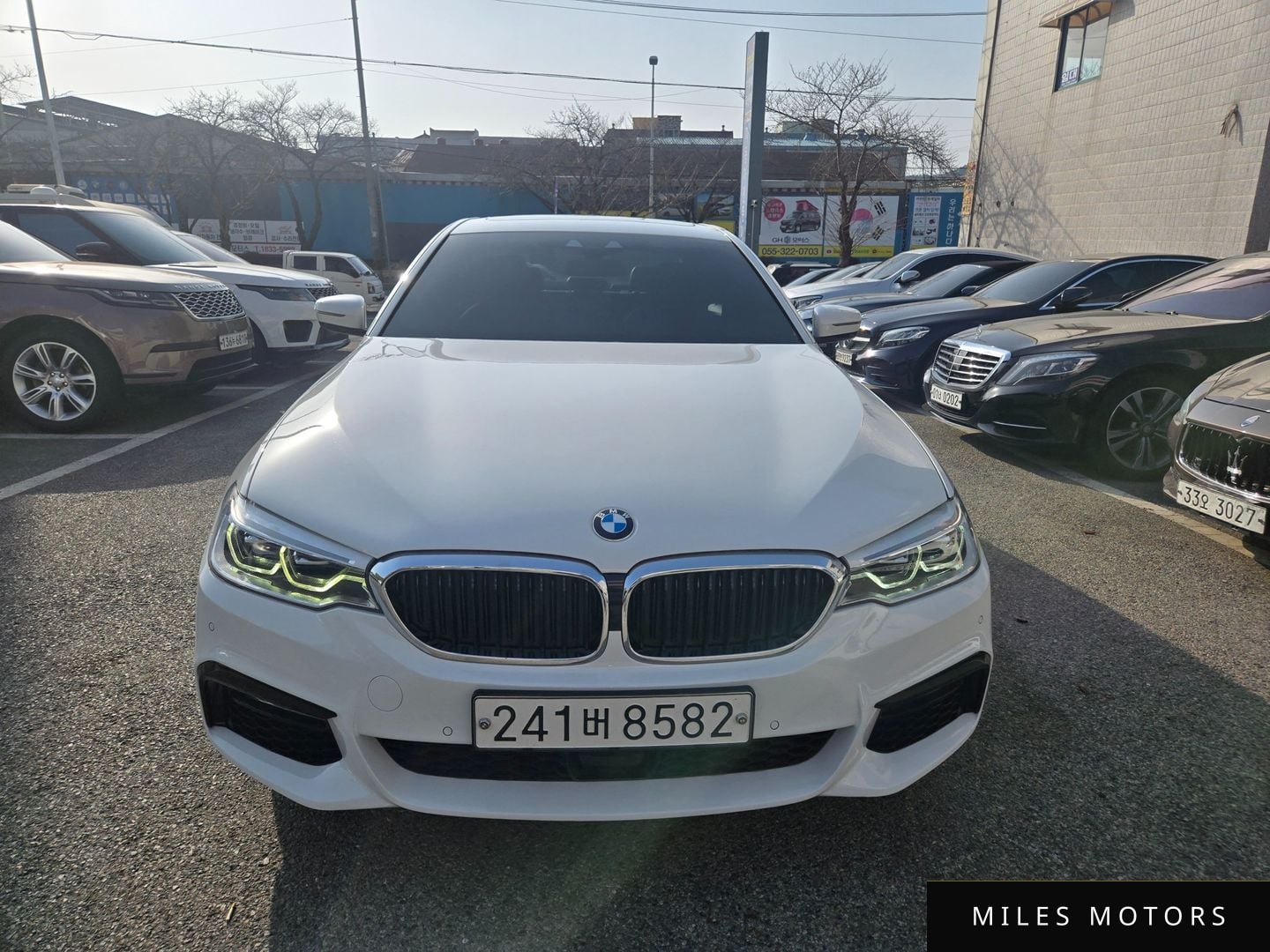 BMW 5 Series (G30) 2018 — миниатюра 3