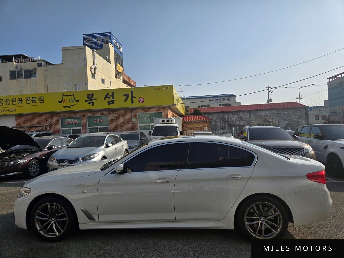 BMW 5 Series (G30) 2018 — миниатюра 4