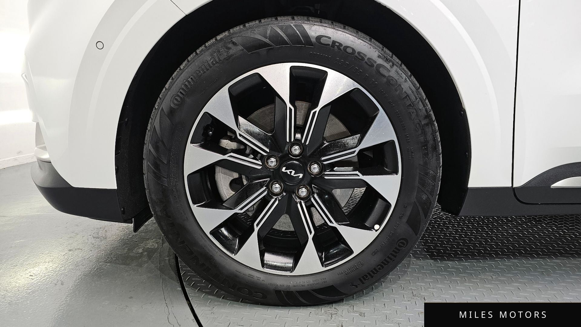 Kia Carnival 2023 — миниатюра 5