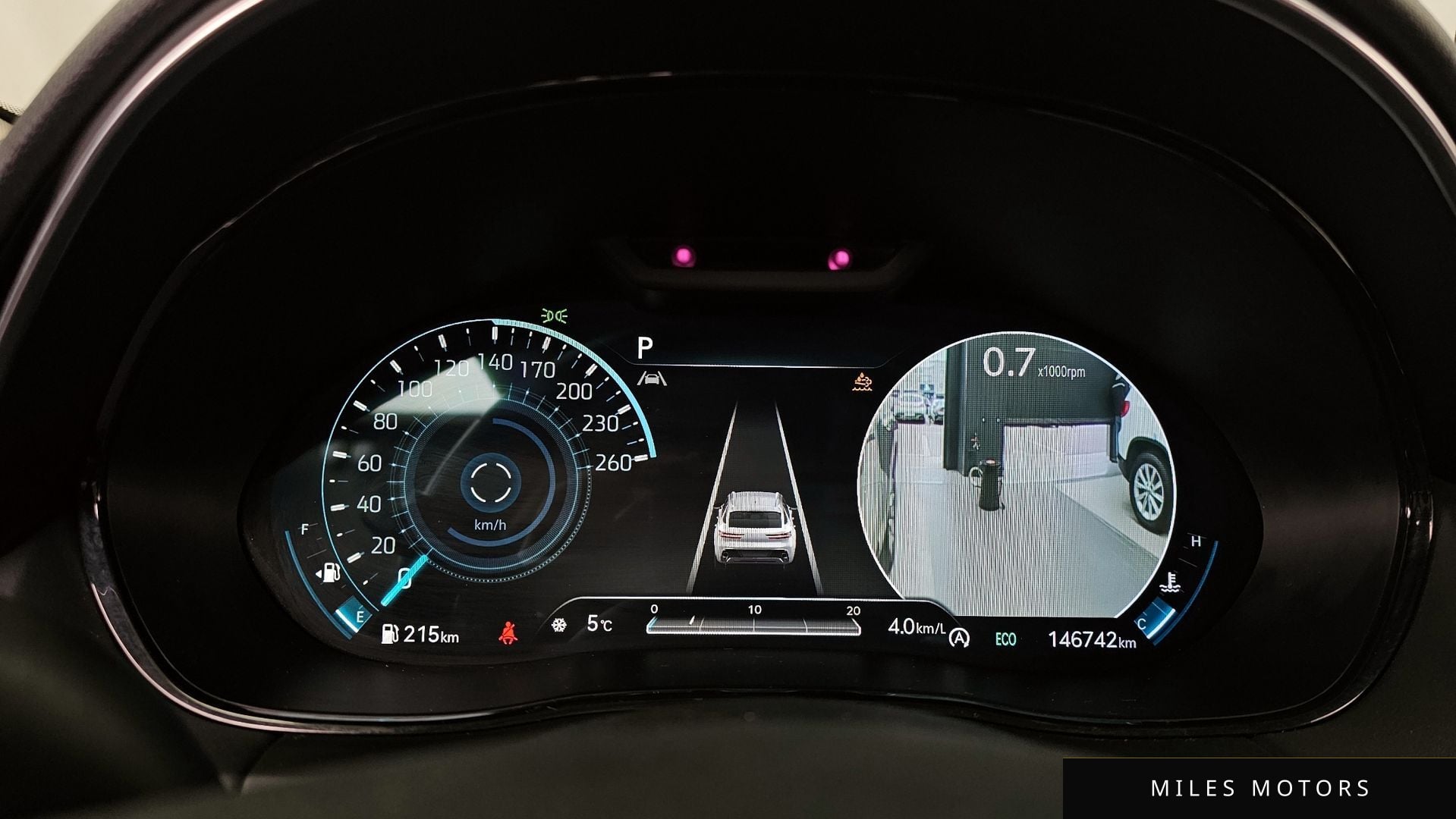 Genesis GV70 2022 — миниатюра 8