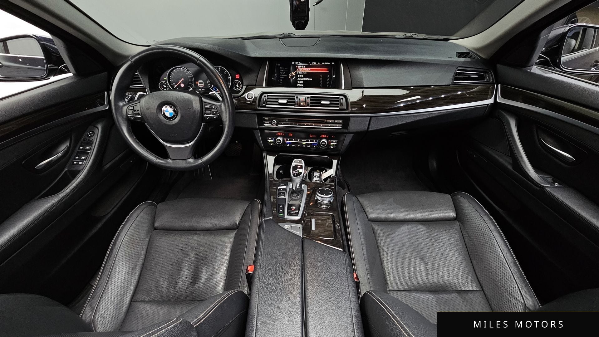 BMW 5 Series (F10) 2016 — миниатюра 7