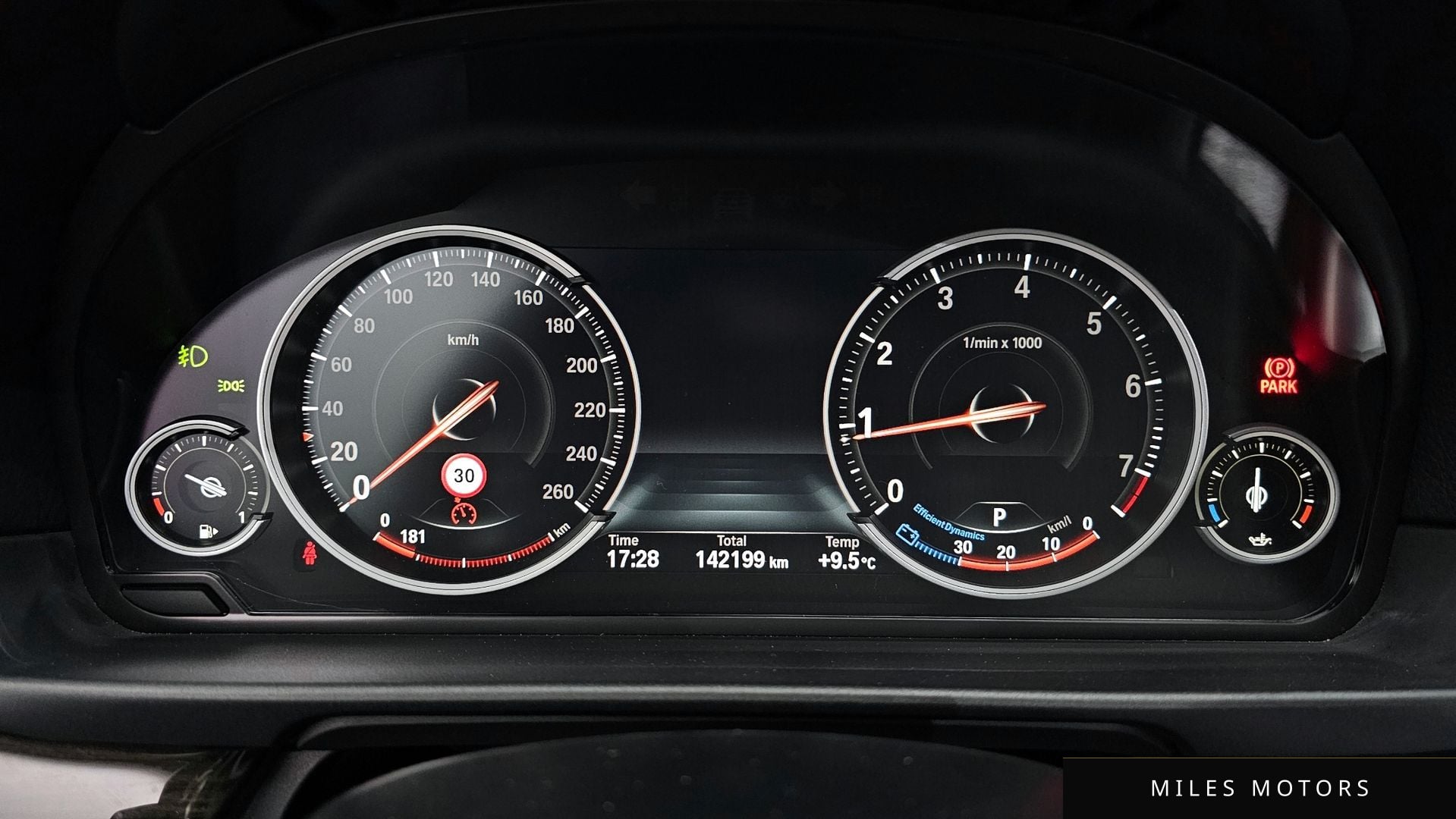 BMW 5 Series (F10) 2016 — миниатюра 8