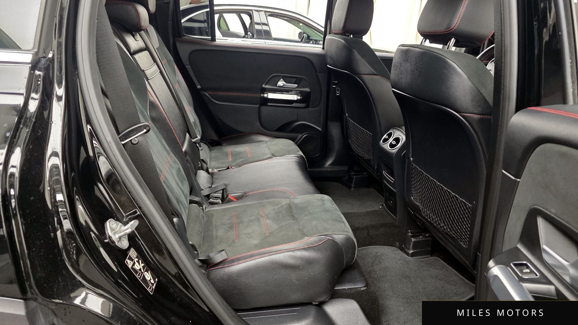 Mercedes-Benz GLB-Class X247 2021 — миниатюра 12