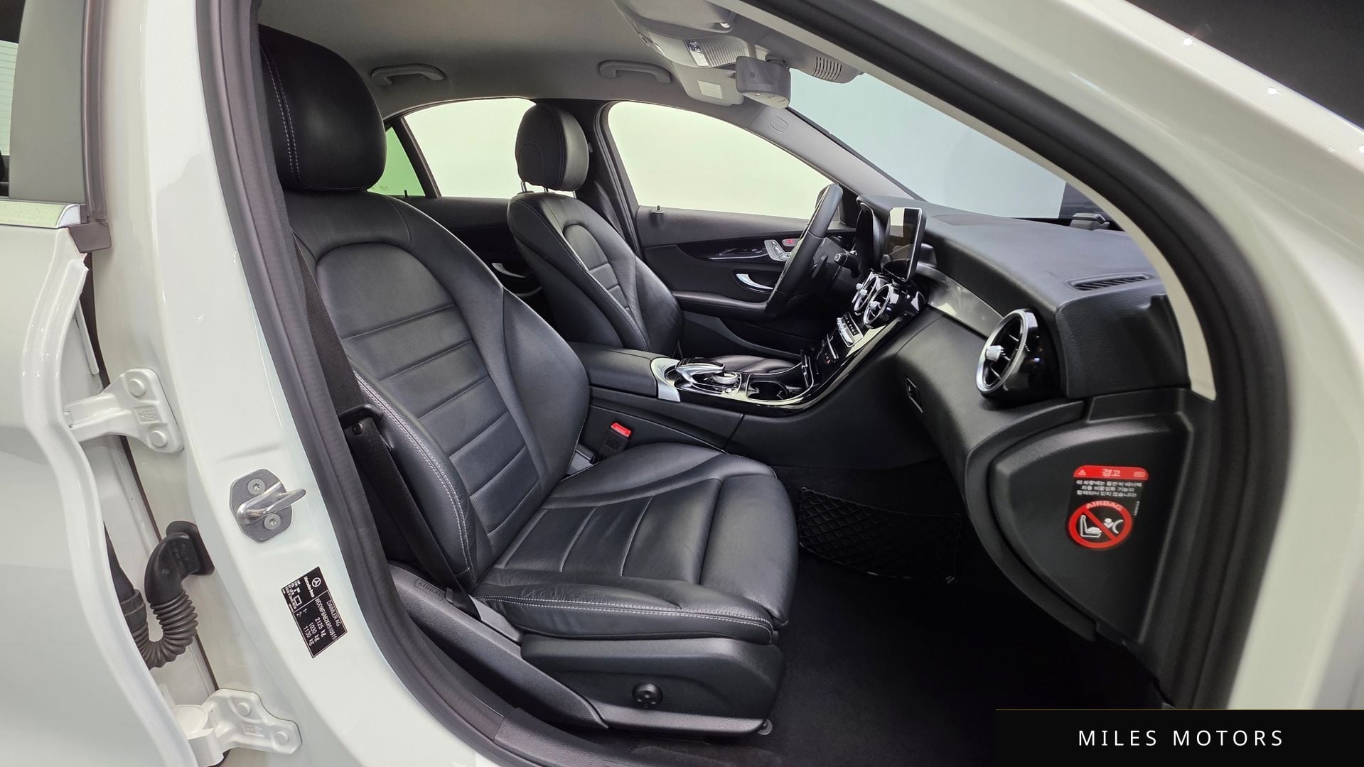 Mercedes-Benz C-클래스 W205 2019 — миниатюра 10