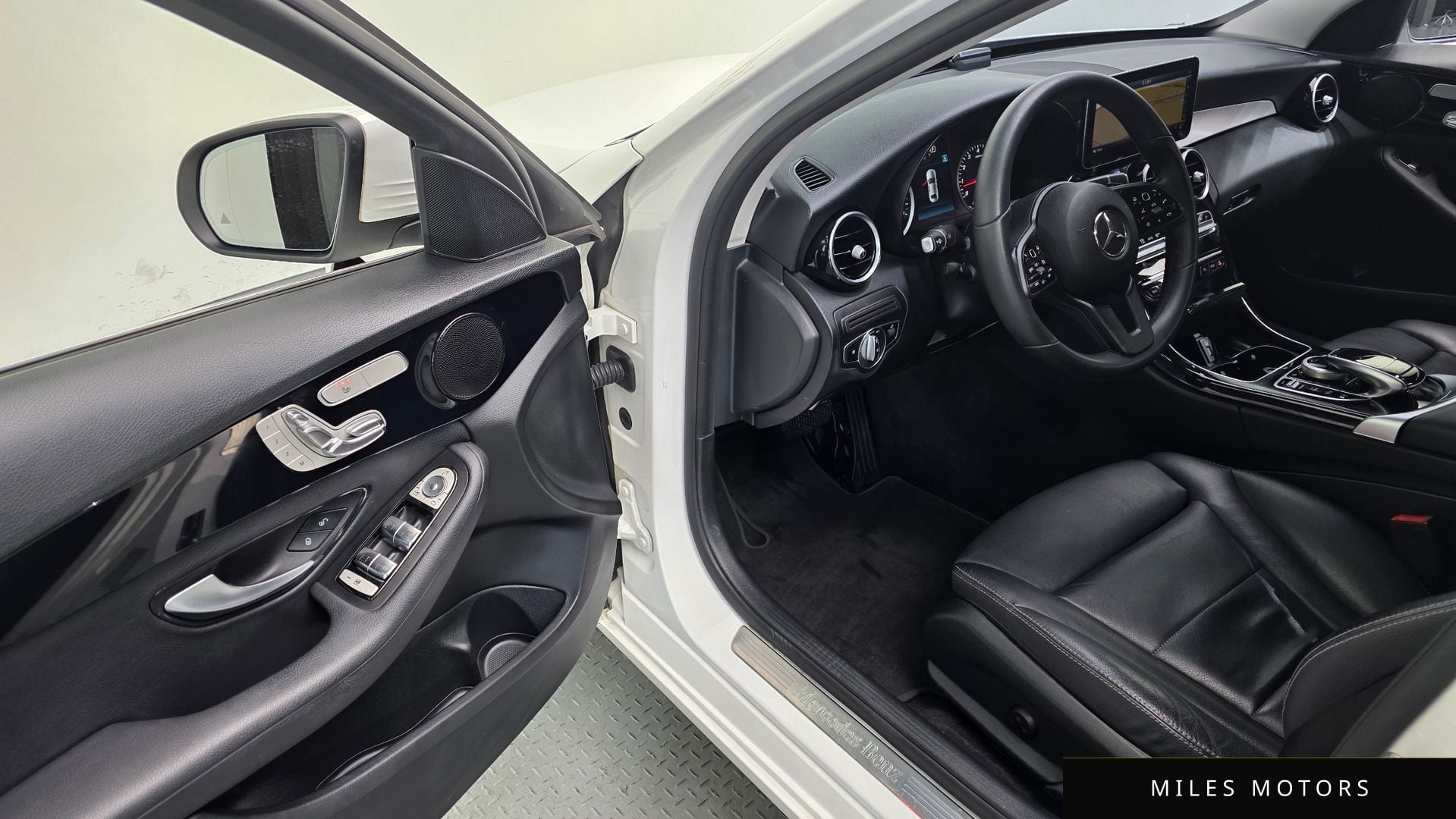 Mercedes-Benz C-클래스 W205 2019 — миниатюра 11