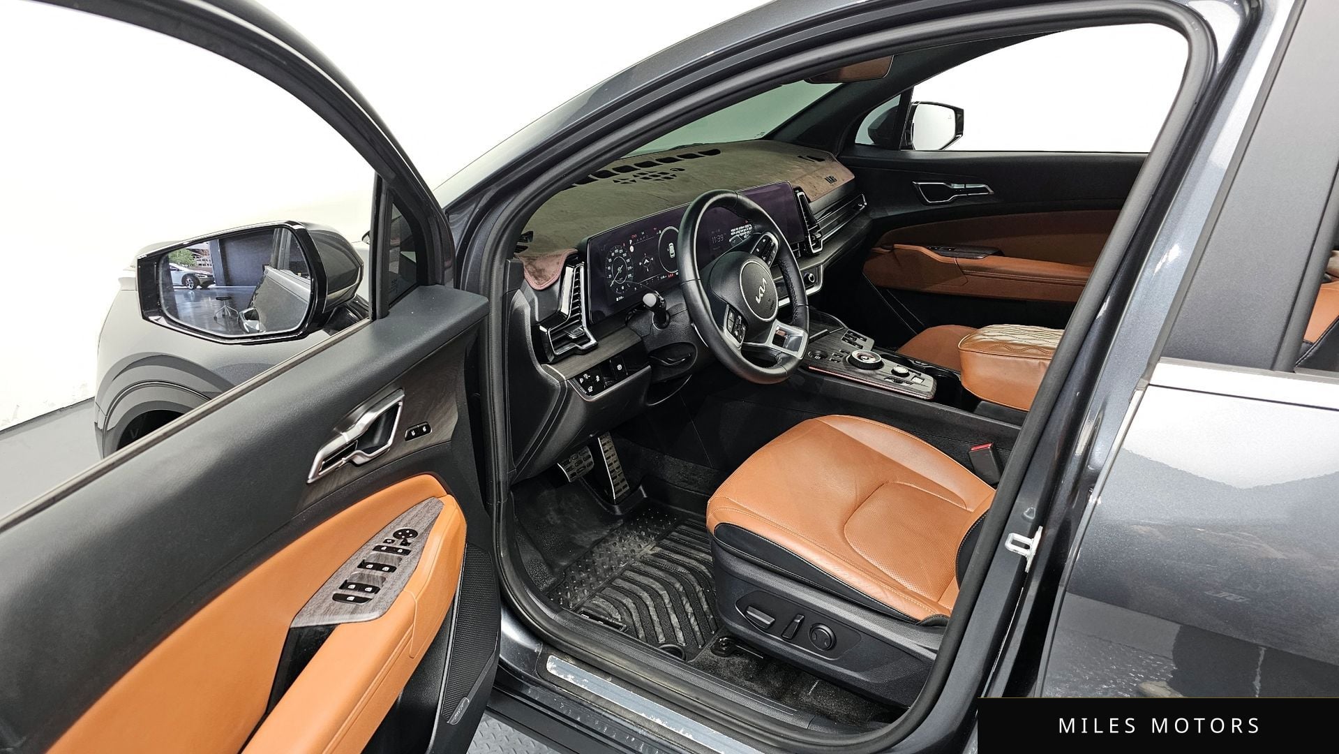 Kia Sportage 2023 — миниатюра 10