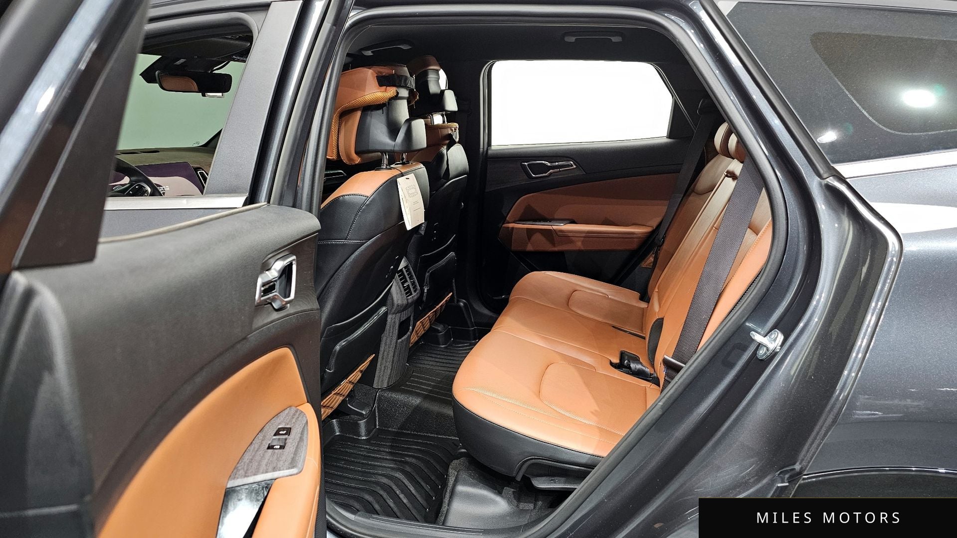Kia Sportage 2023 — миниатюра 11