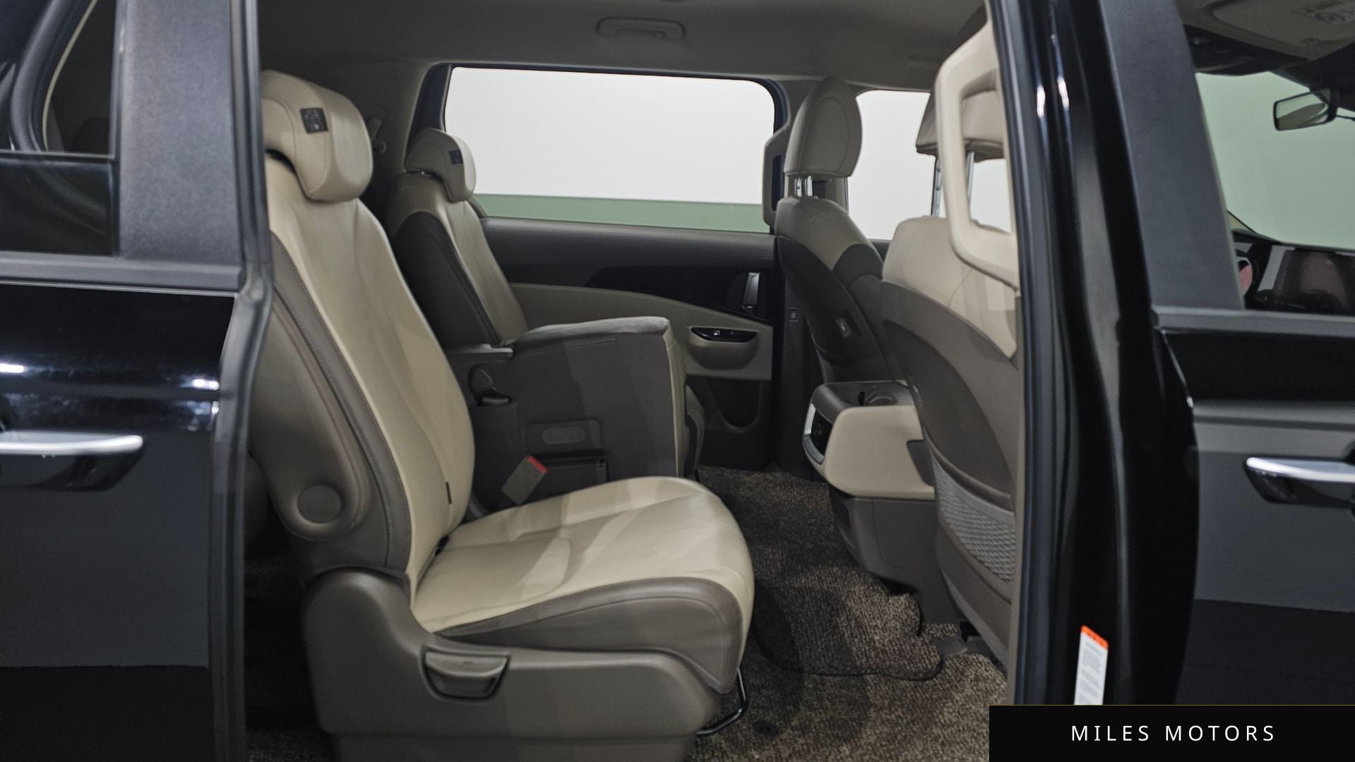 Kia Carnival 2021 — миниатюра 12
