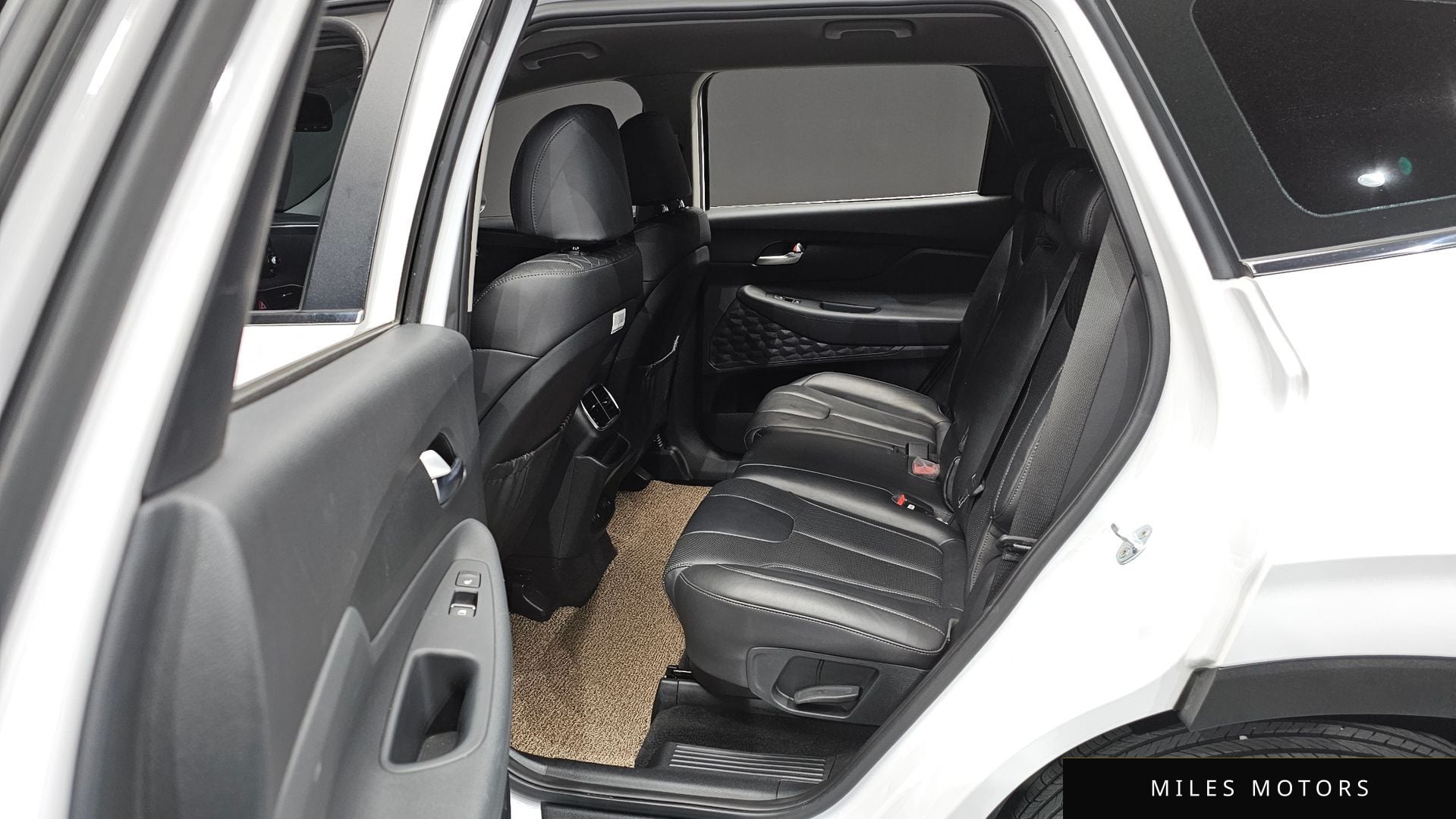 Hyundai Santafe 2019 — миниатюра 11