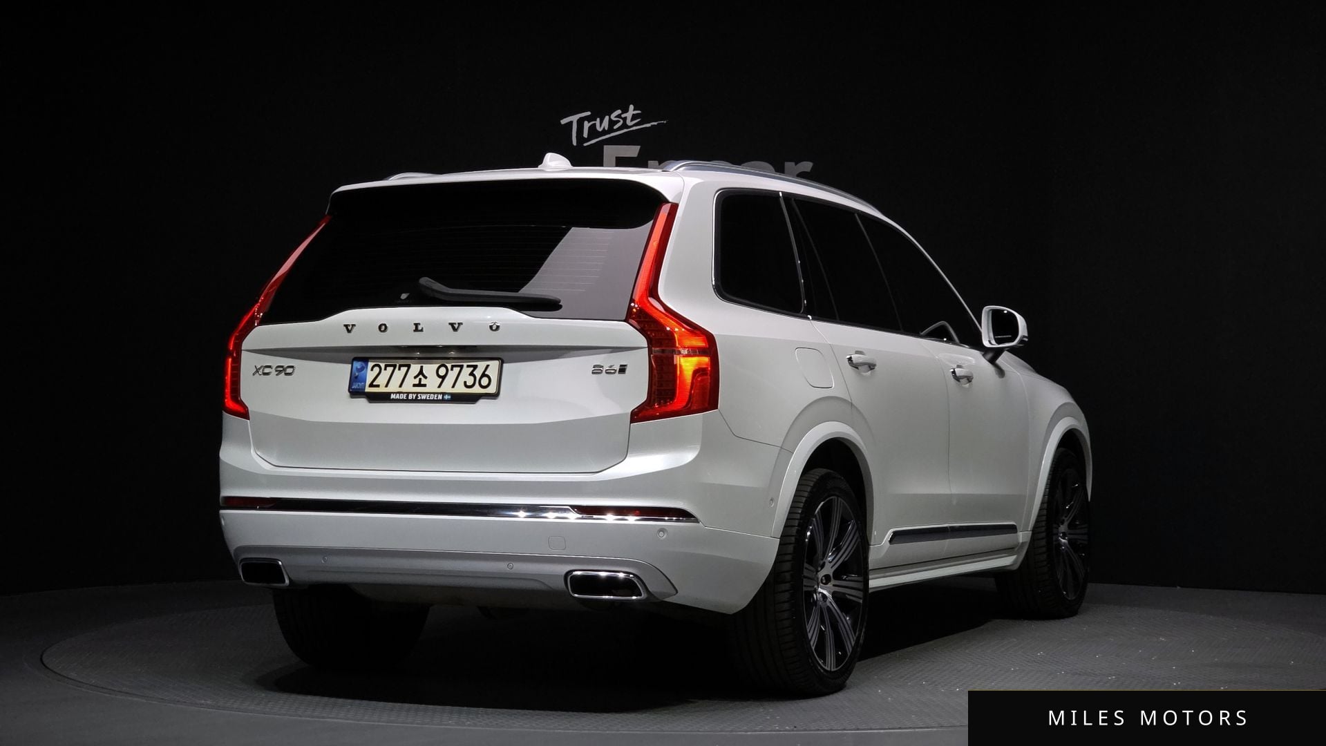 Volvo XC90 2021 — миниатюра 2