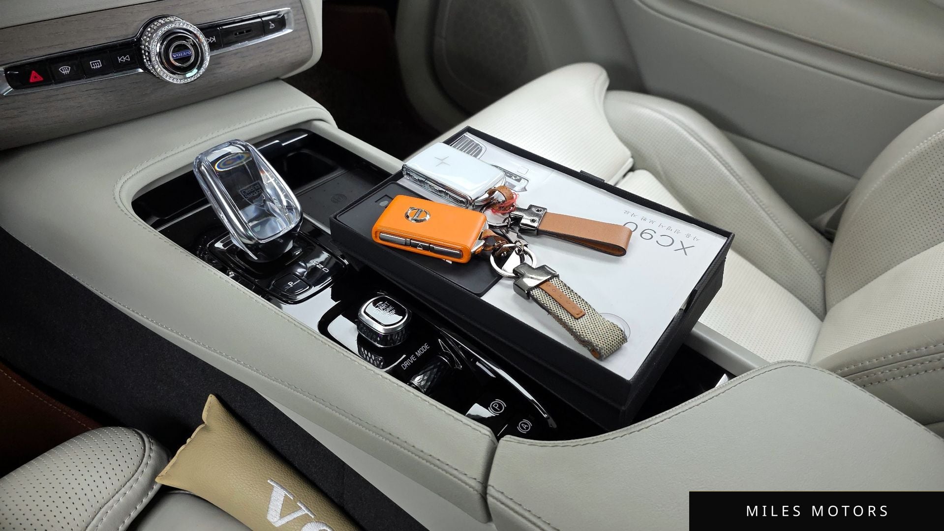 Volvo XC90 2021 — миниатюра 10