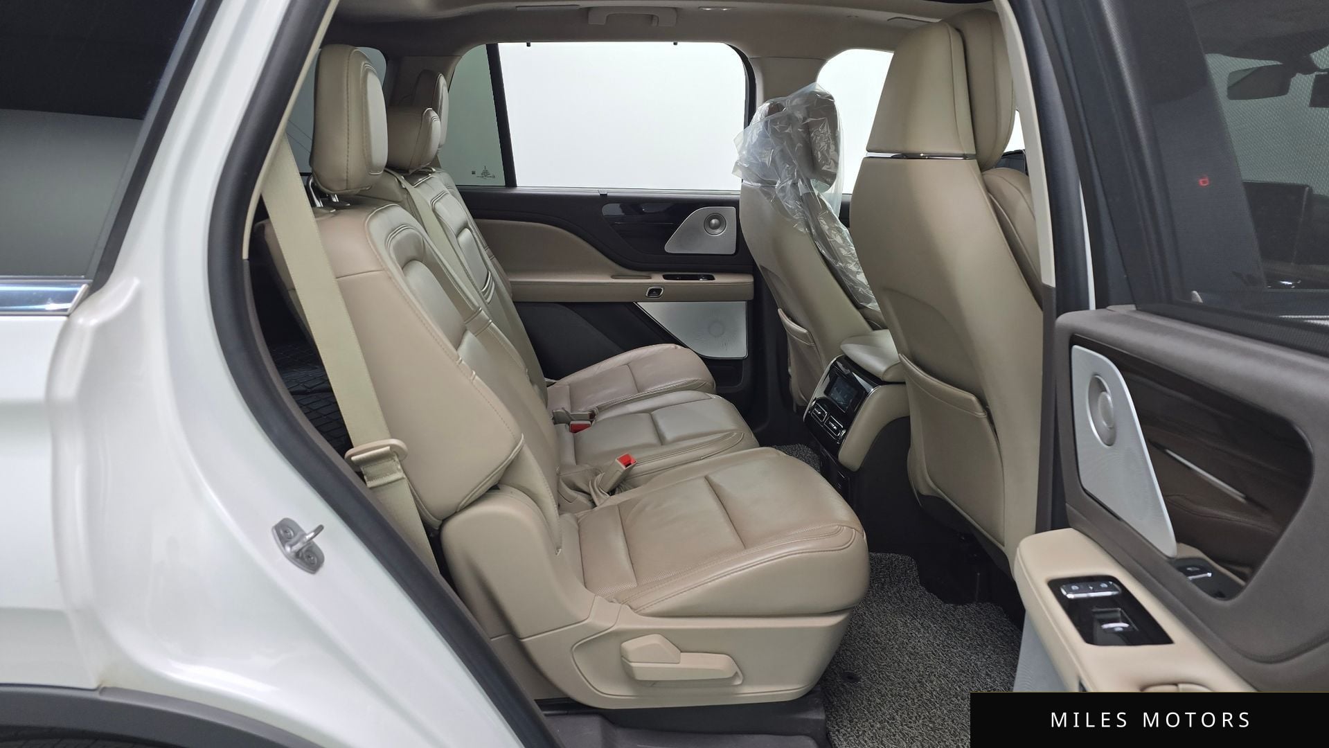 Lincoln Aviator 2021 — миниатюра 12