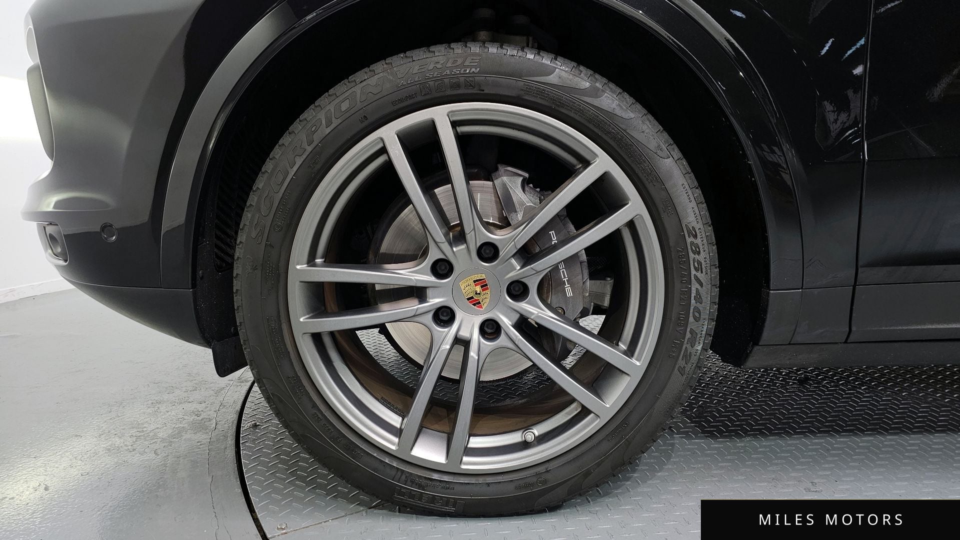 Porsche Cayenne 2023 — миниатюра 5
