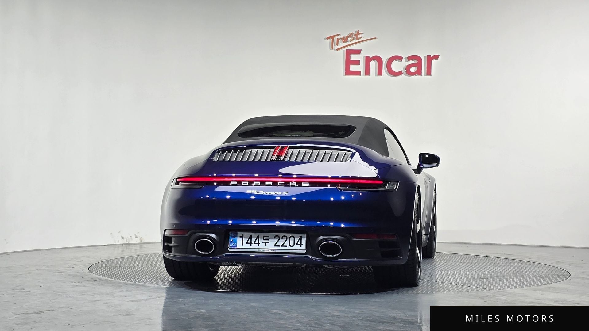 Porsche 911 (992) 2024 — миниатюра 4
