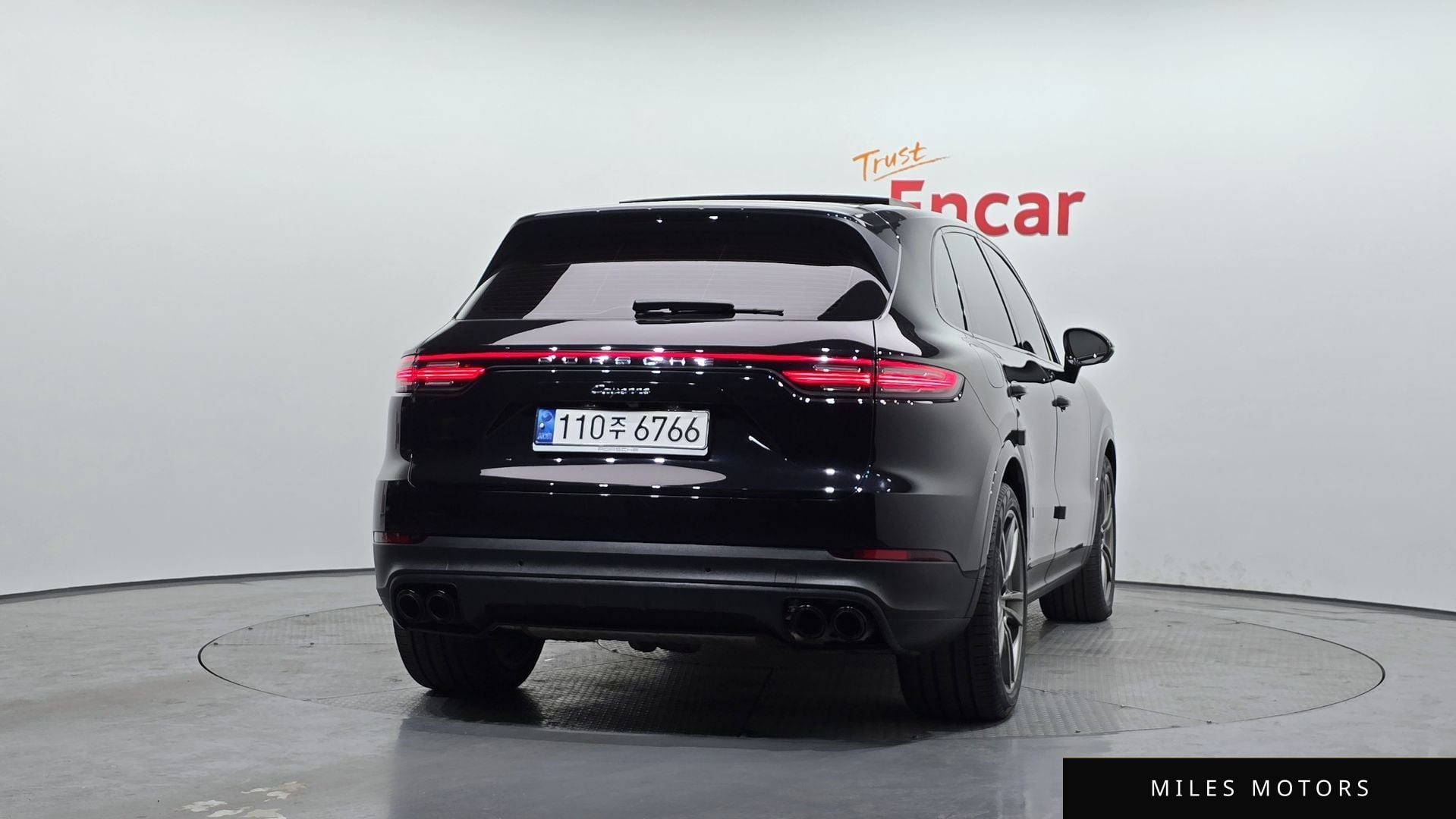 Porsche Cayenne 2021 — миниатюра 4