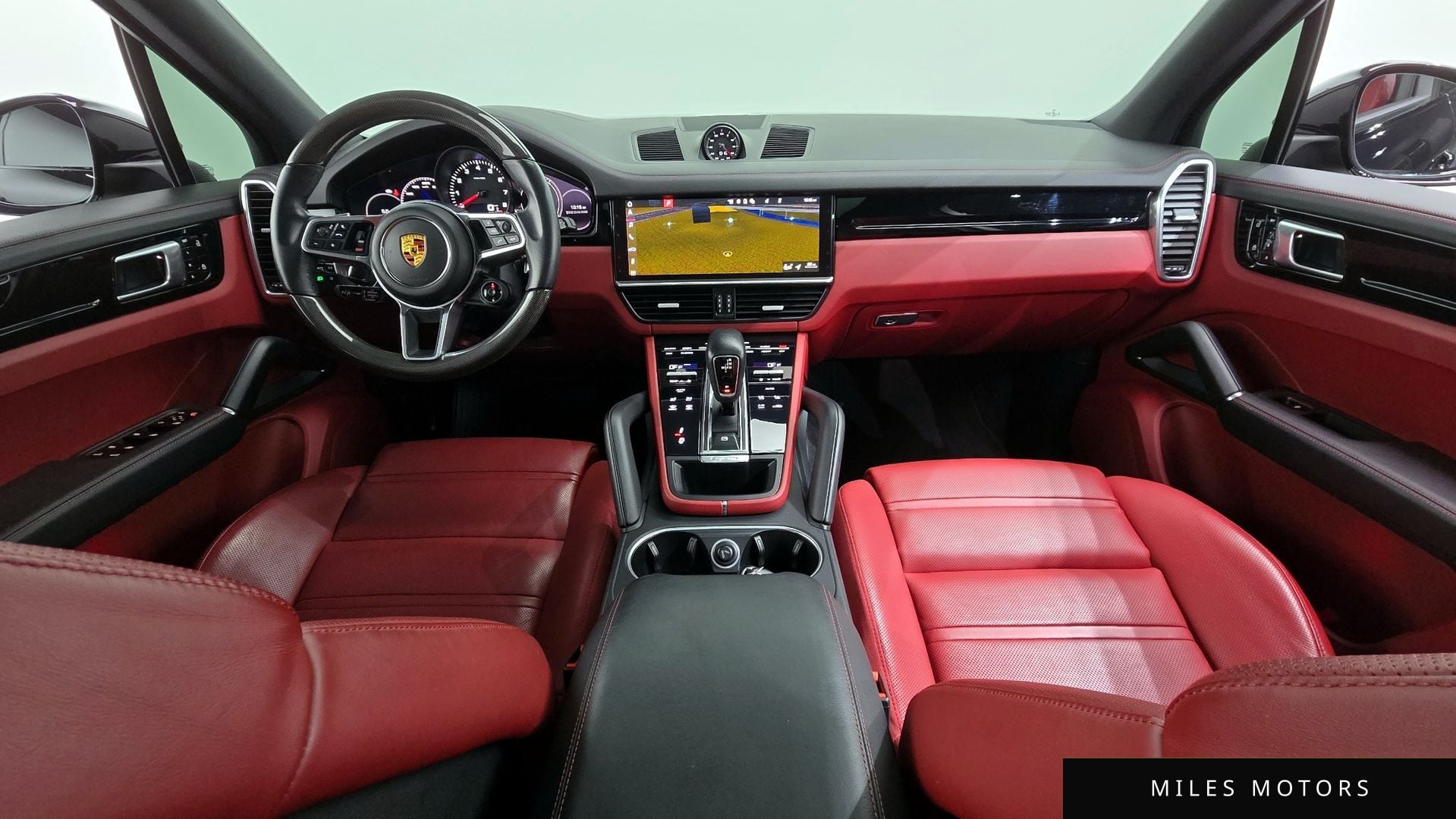 Porsche Cayenne 2021 — миниатюра 7