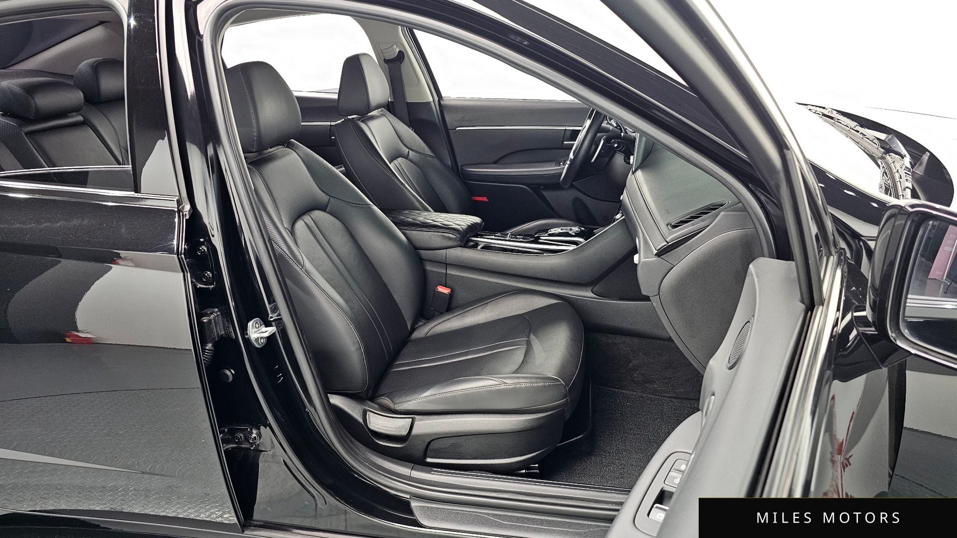Hyundai Sonata 2022 — миниатюра 10