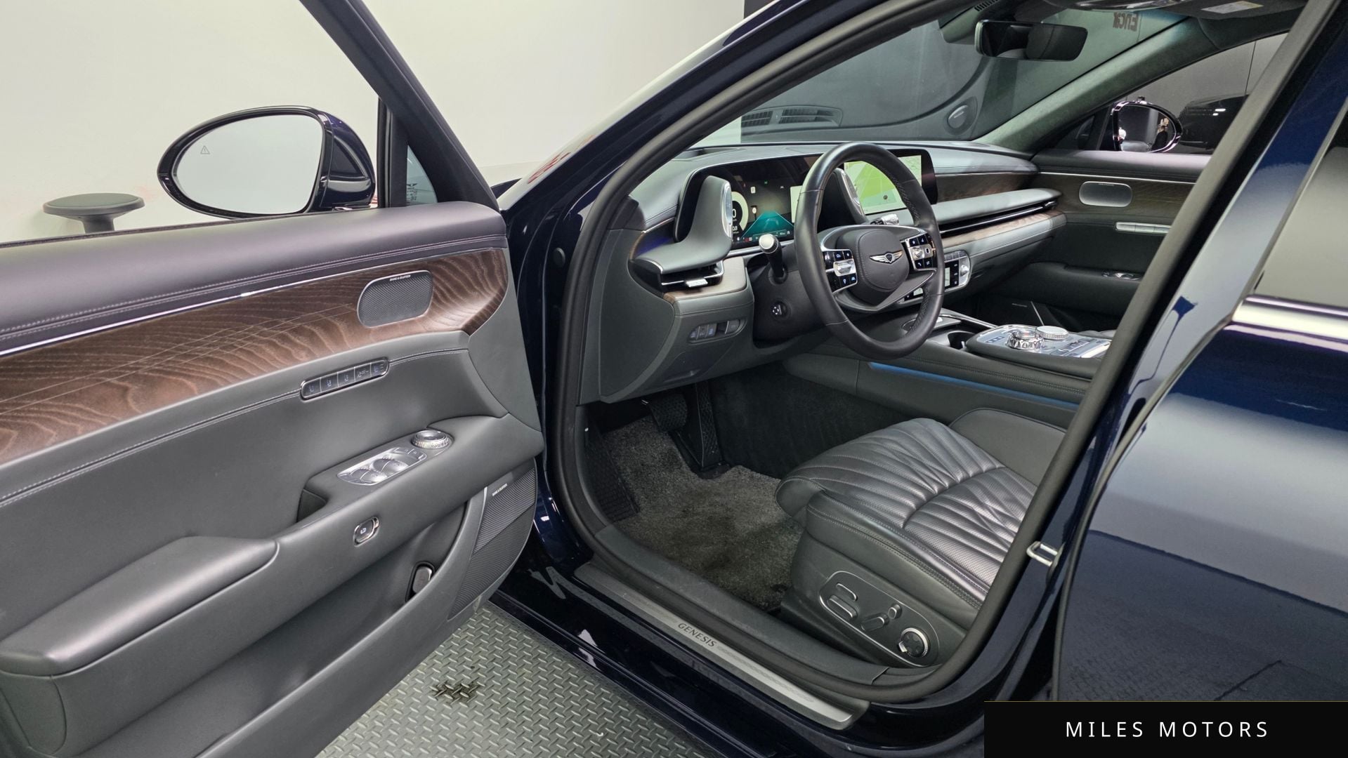 Genesis G90 (RS4) 2022 — миниатюра 10