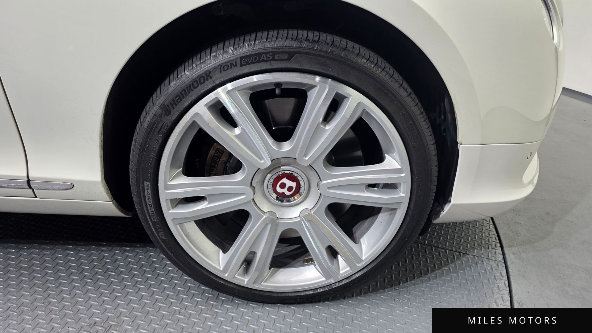 Bentley 컨티넨탈 GT 2015 — миниатюра 5