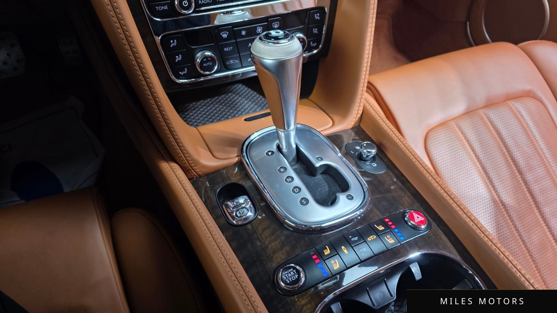 Bentley 컨티넨탈 GT 2015 — миниатюра 9