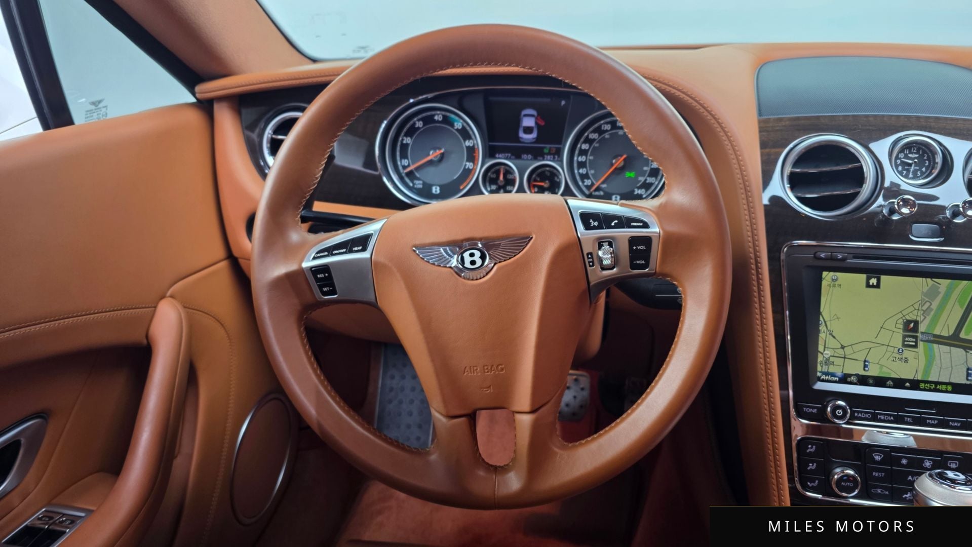 Bentley 컨티넨탈 GT 2015 — миниатюра 13