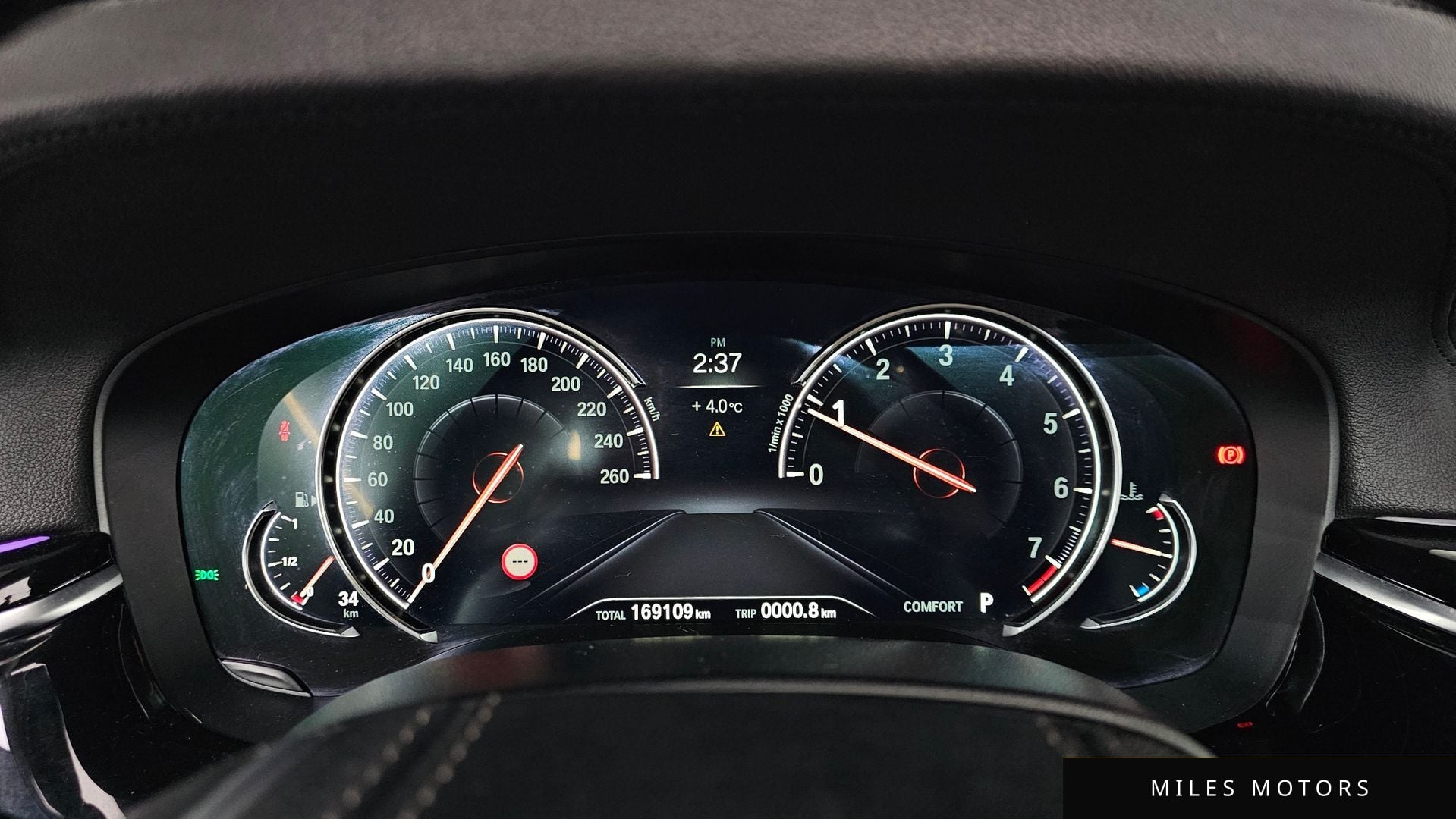 BMW 5 Series (G30) 2018 — миниатюра 8