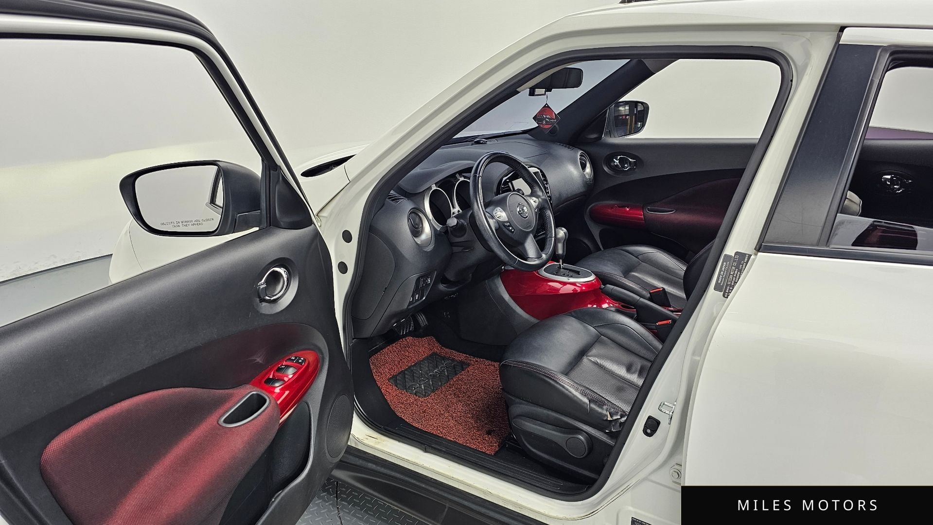 Nissan Juke 2016 — миниатюра 11