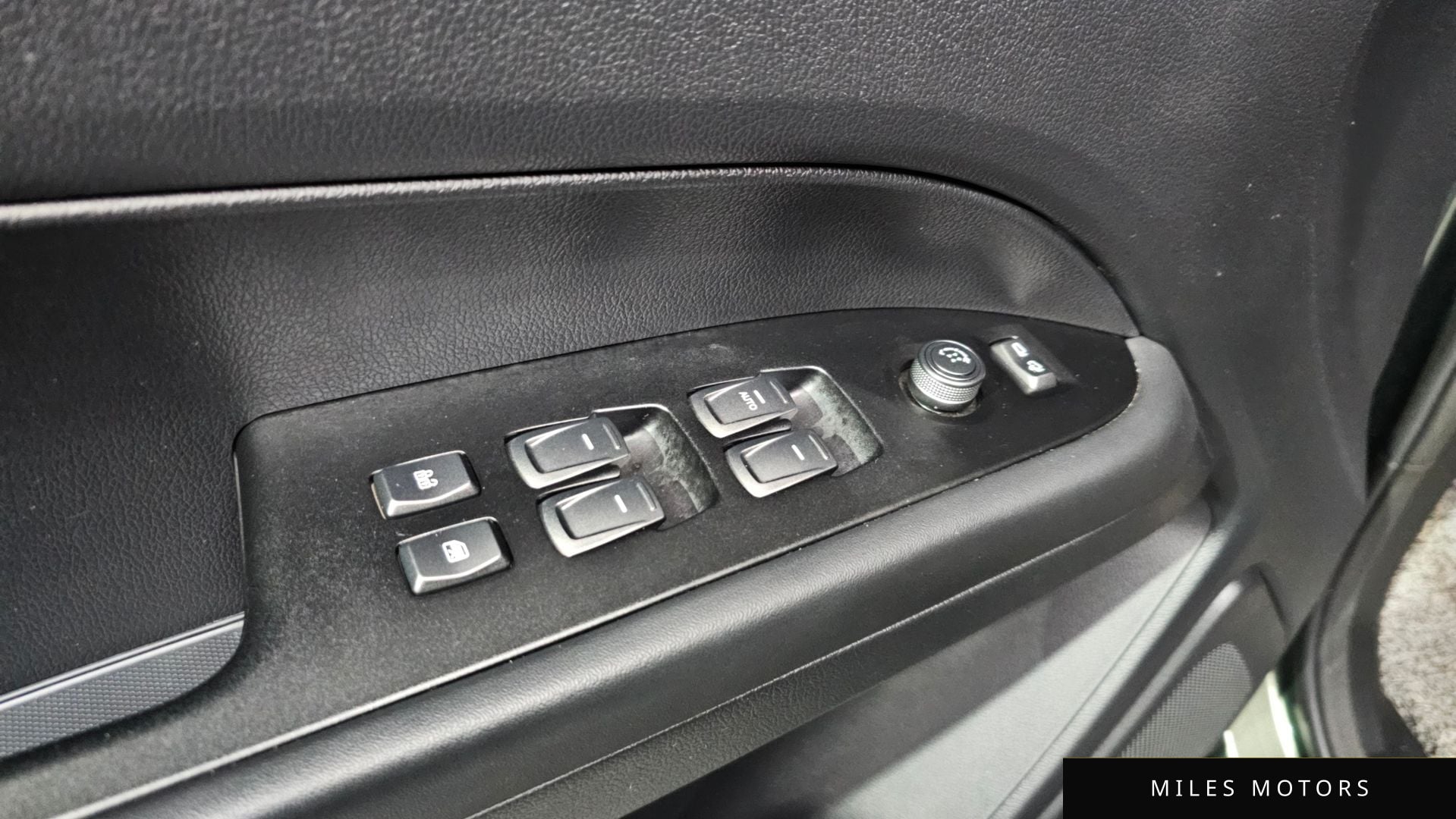KG Mobility Rexton 2022 — миниатюра 17