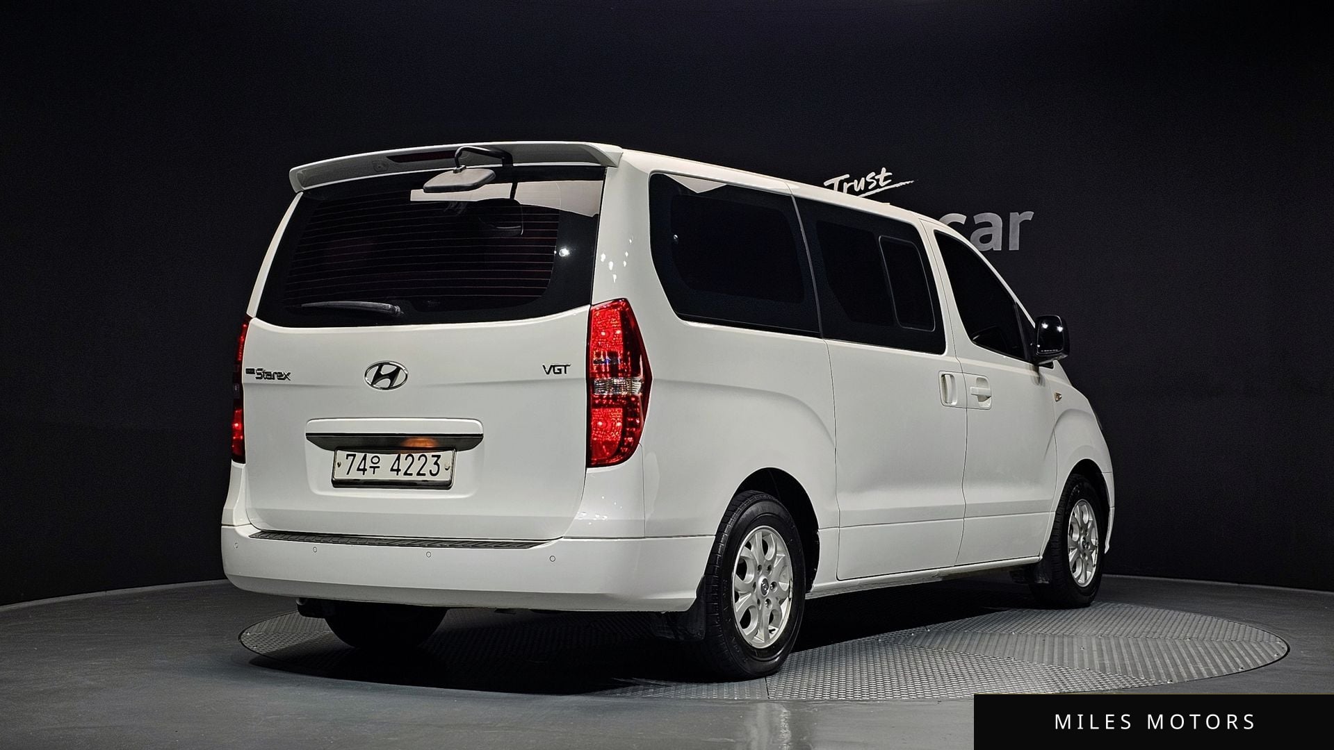 Hyundai Starex 2015 — миниатюра 2