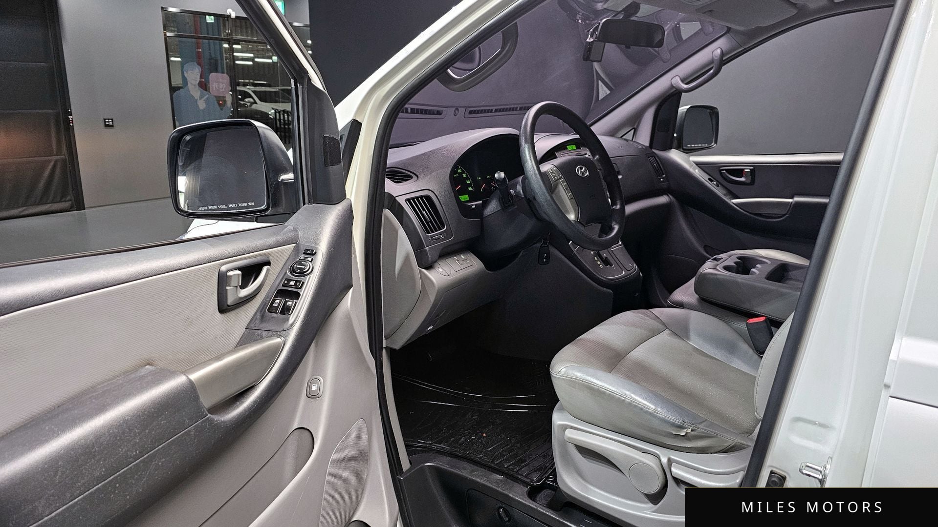 Hyundai Starex 2015 — миниатюра 11