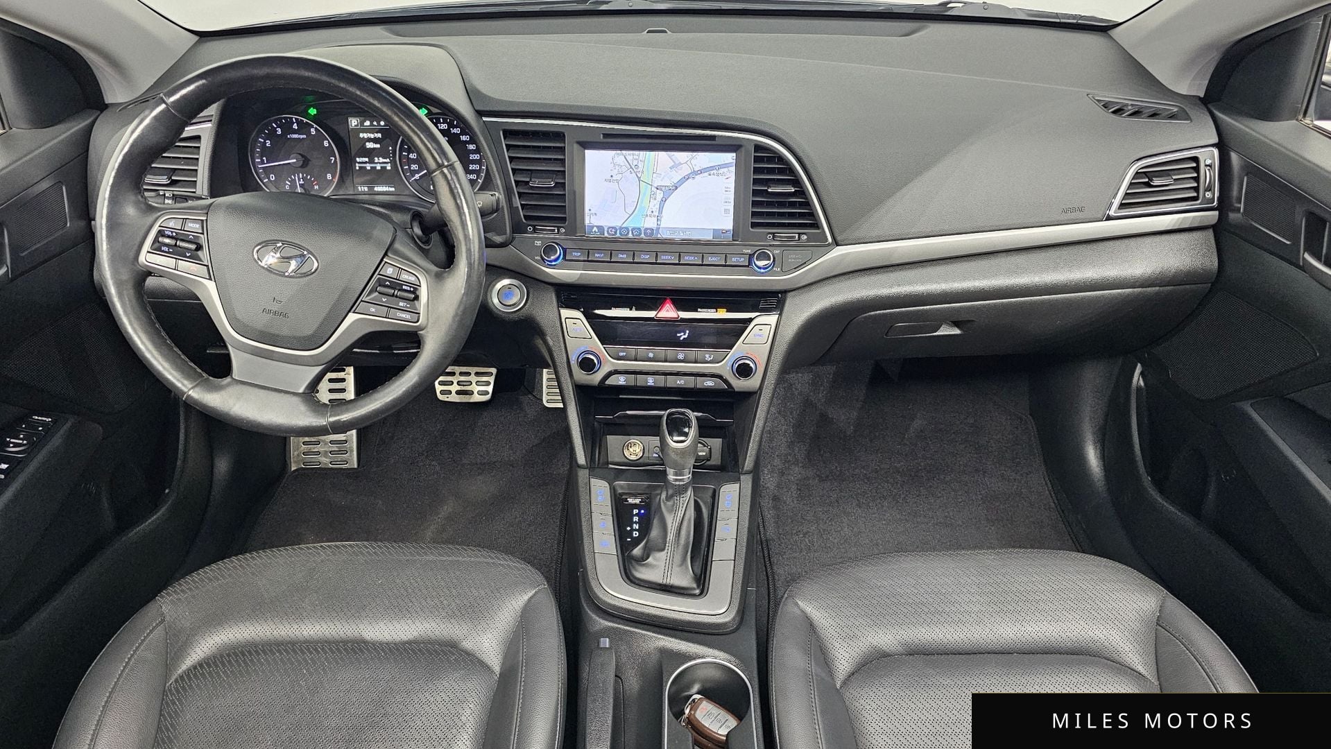 Hyundai AVANTE 2016 — миниатюра 7
