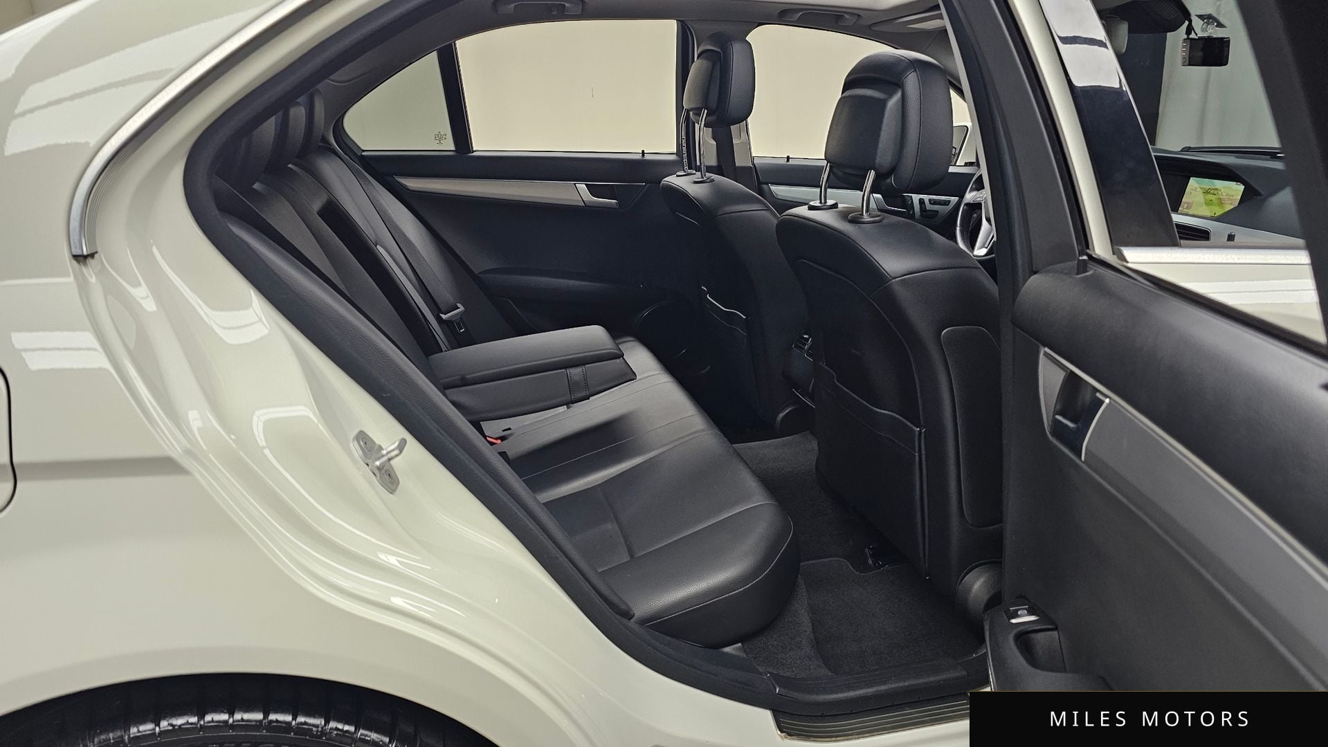 Mercedes-Benz C-Class W204 2012 — миниатюра 12