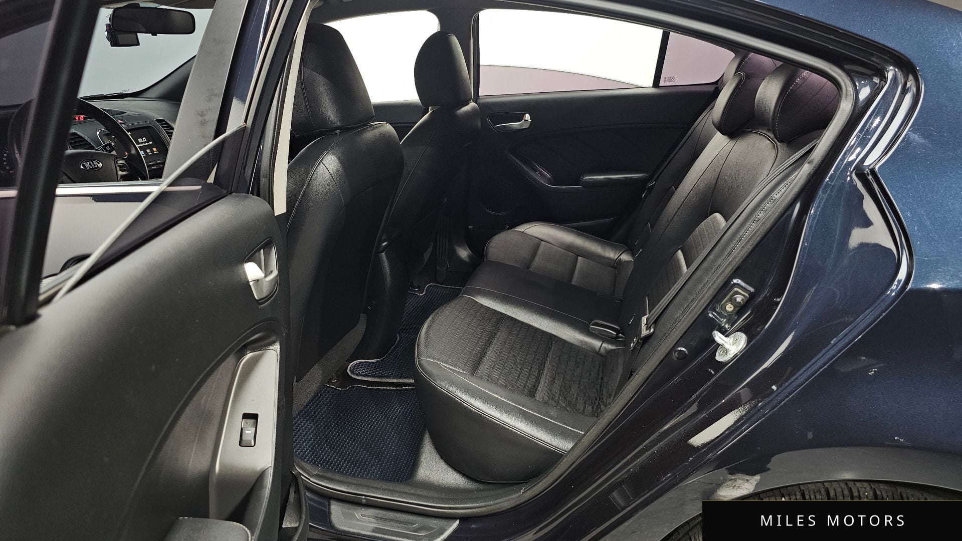 Kia K3 2016 — миниатюра 11