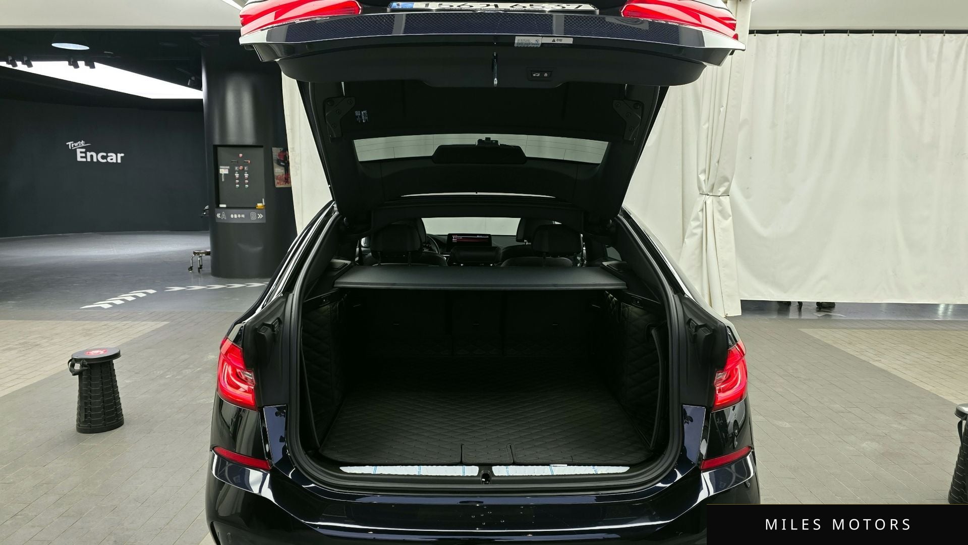 BMW 6 Series GT (G32) 2022 — миниатюра 20