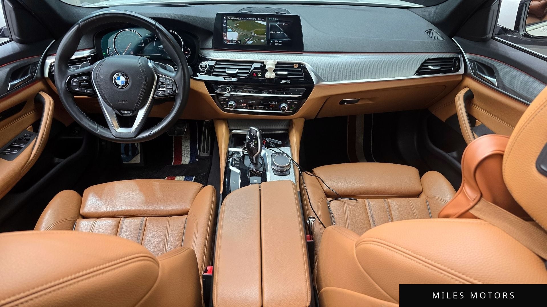 BMW 5 Series (G30) 2018 — миниатюра 7
