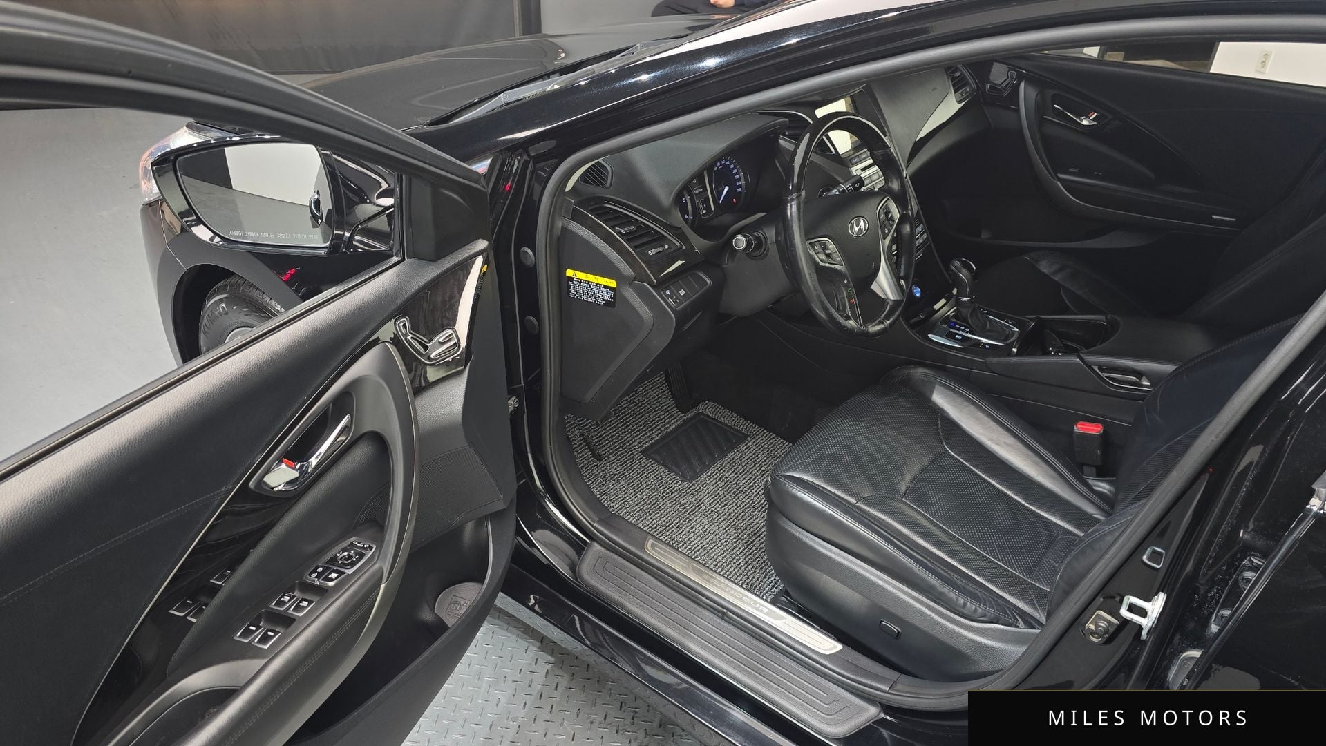 Hyundai Grandeur 2016 — миниатюра 10