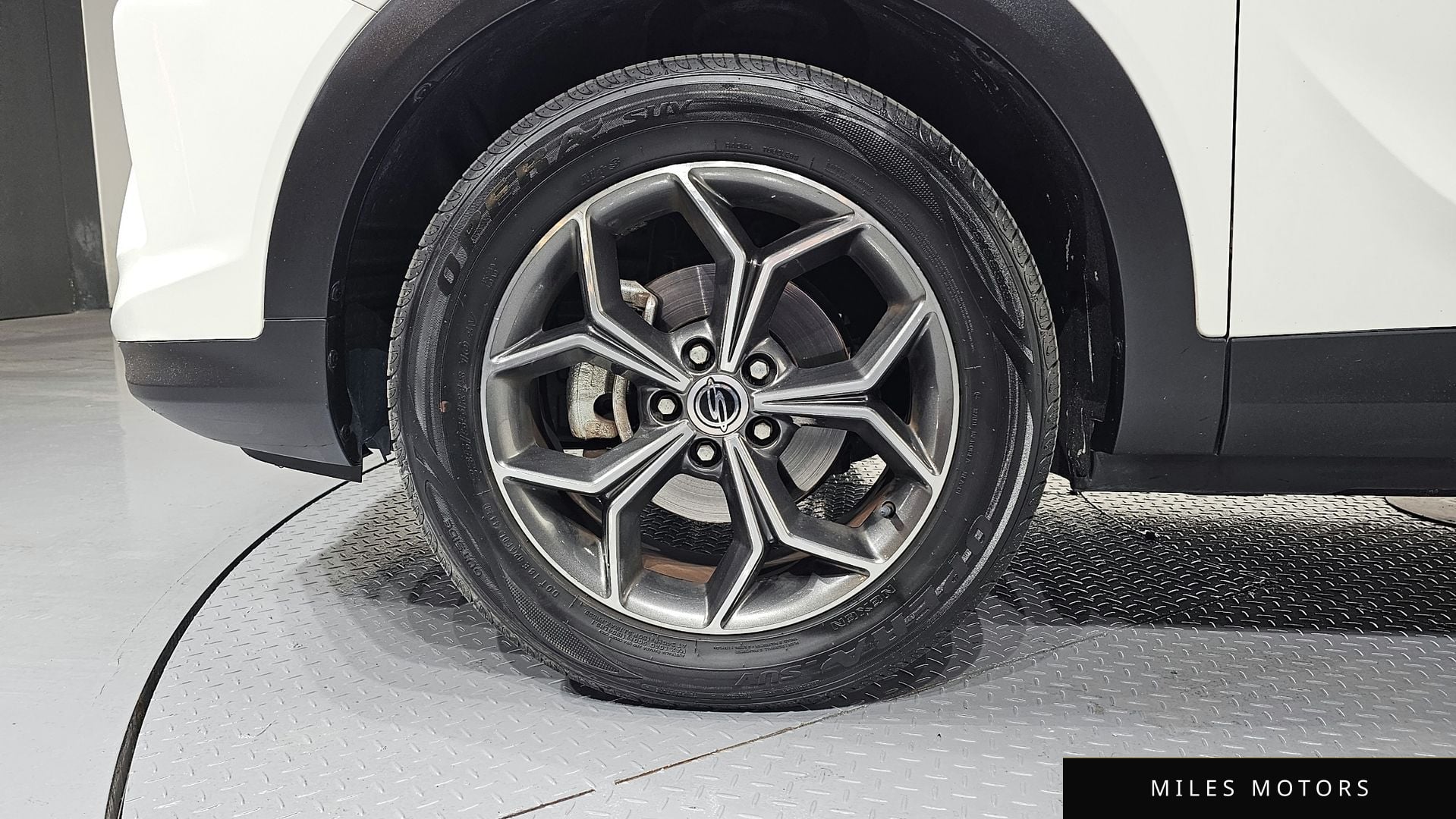 KG Mobility Beautiful Korando 2021 — миниатюра 5