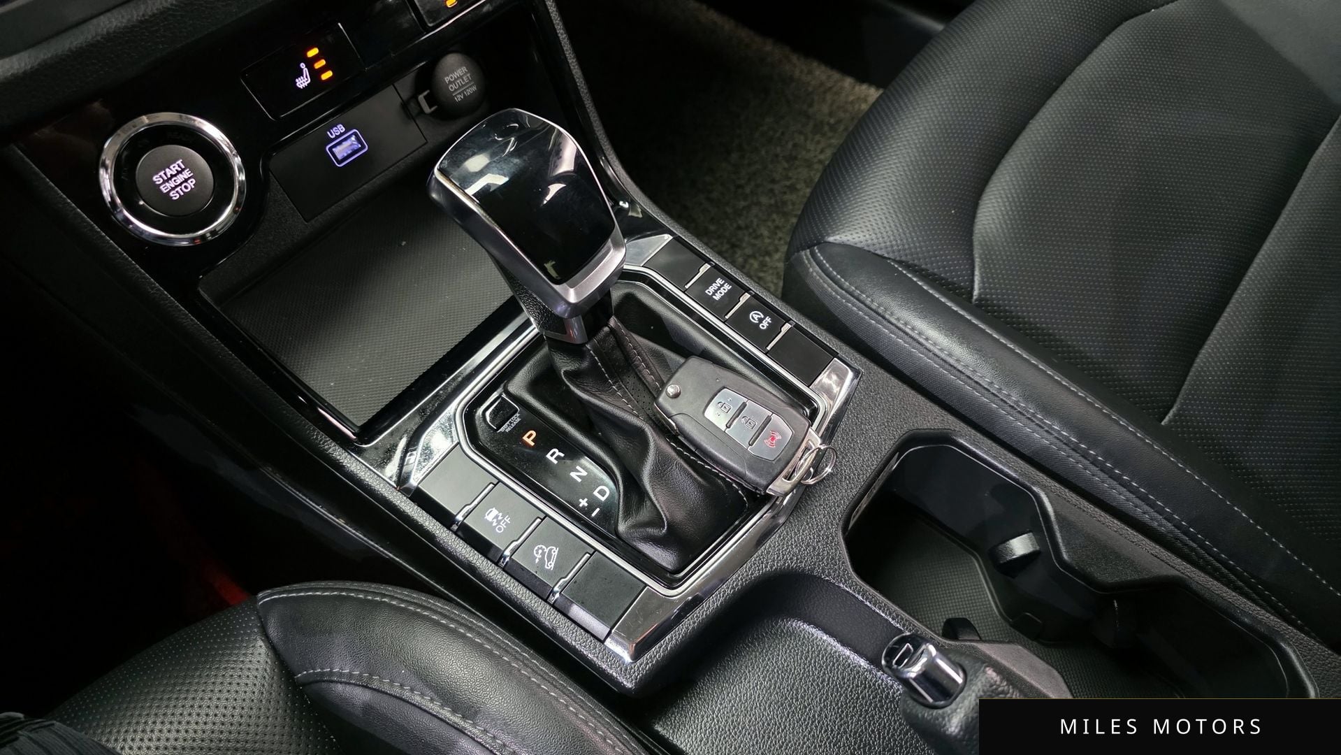 KG Mobility Beautiful Korando 2021 — миниатюра 9