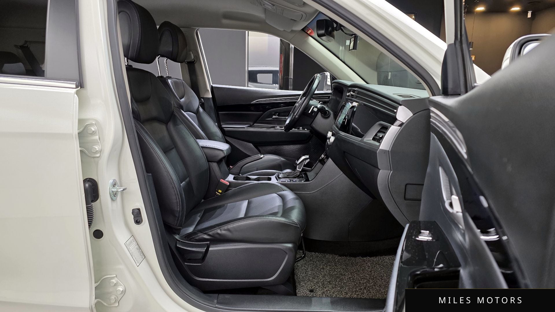 KG Mobility Beautiful Korando 2021 — миниатюра 10