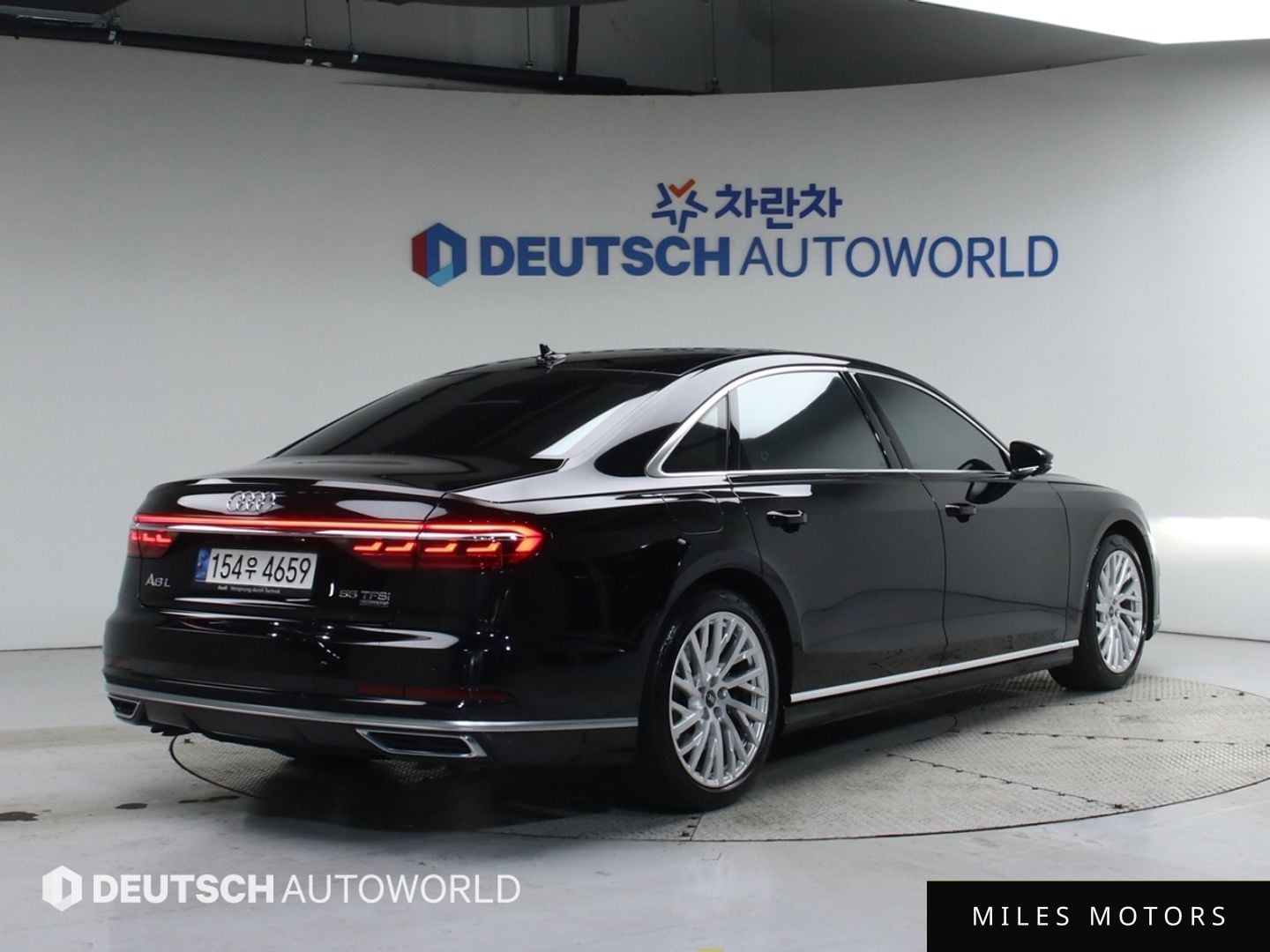 Audi A8 (D5) 2021 — миниатюра 2