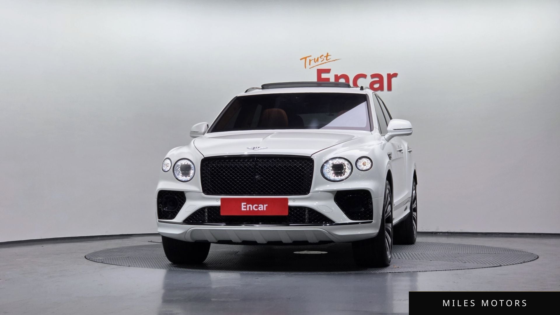 Bentley 벤테이가 2021 — миниатюра 3