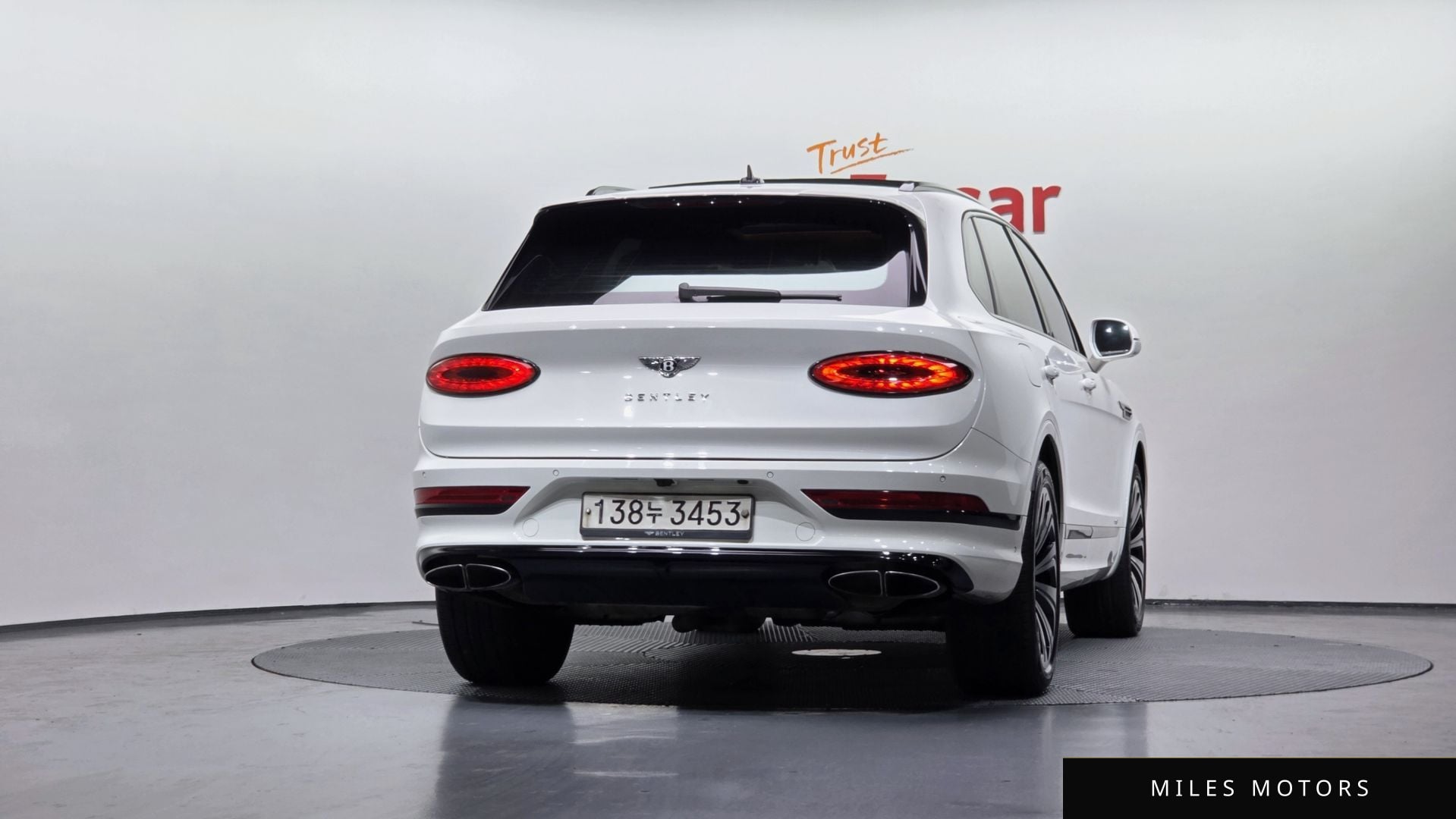 Bentley 벤테이가 2021 — миниатюра 4