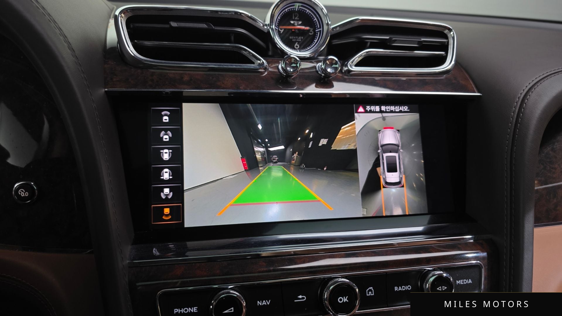 Bentley 벤테이가 2021 — миниатюра 15