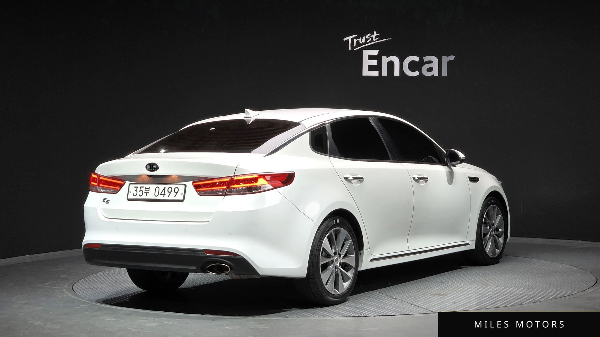 Kia K5 2017 — миниатюра 2
