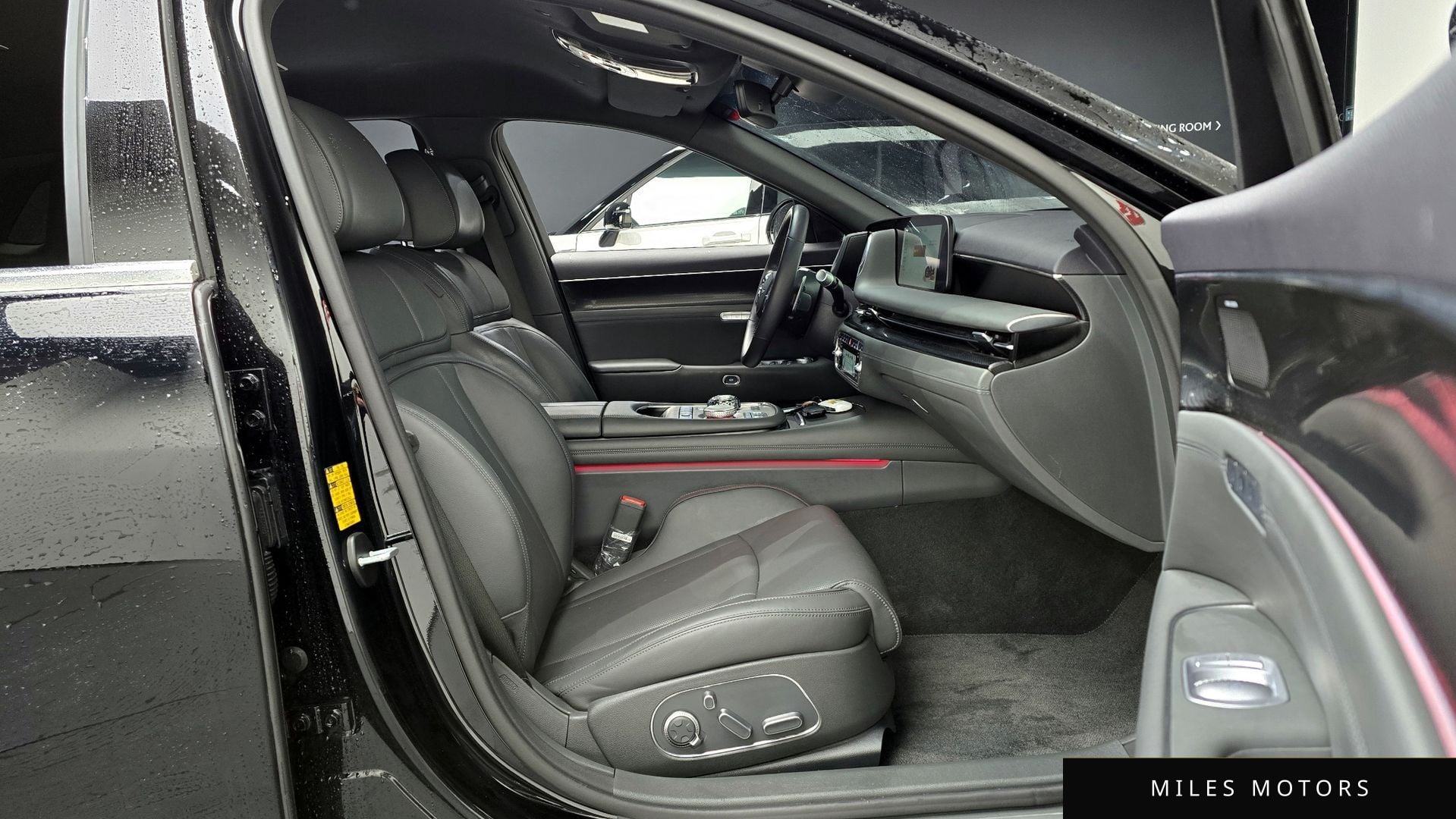 Genesis G90 (RS4) 2022 — миниатюра 10