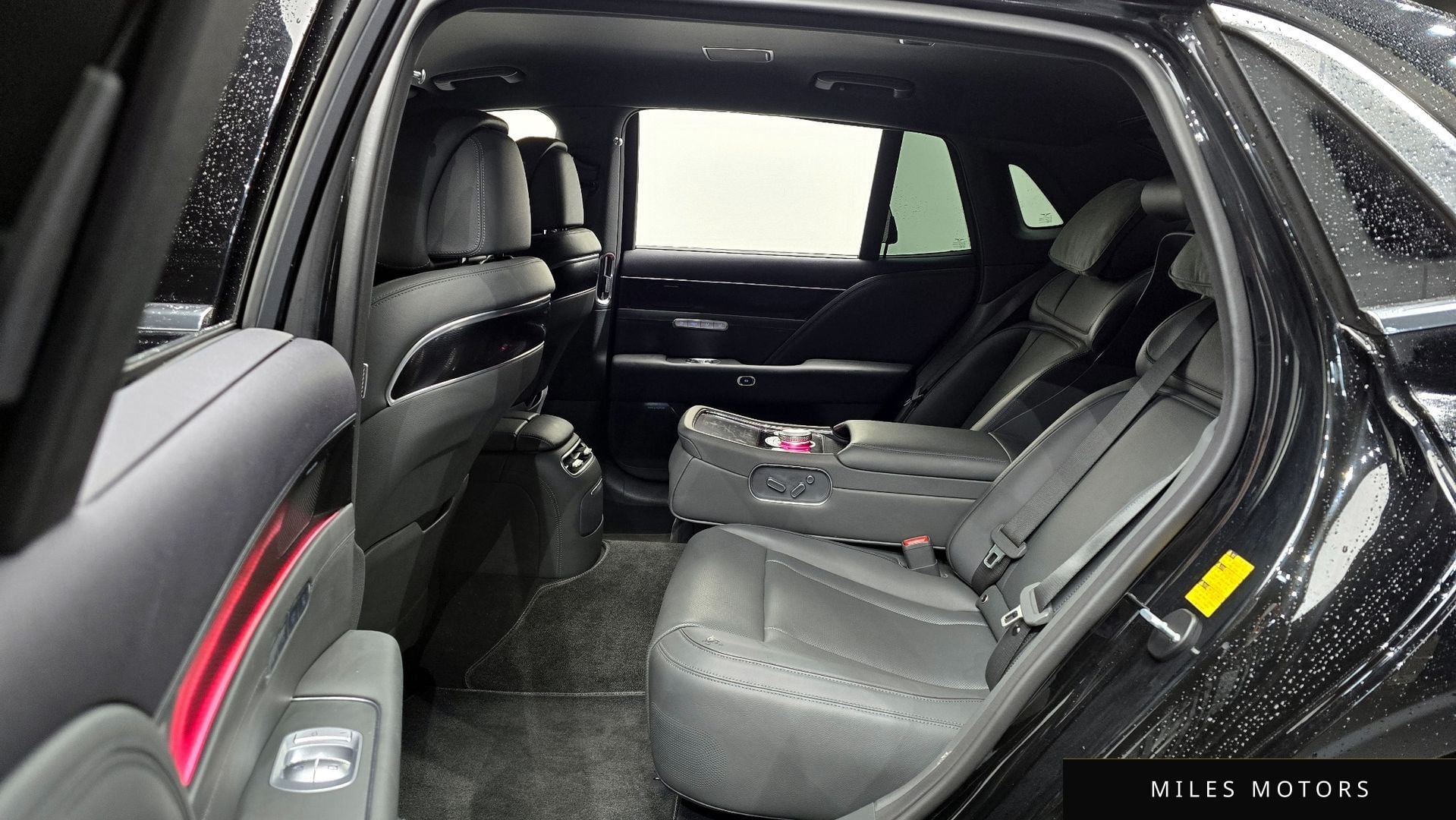 Genesis G90 (RS4) 2022 — миниатюра 12