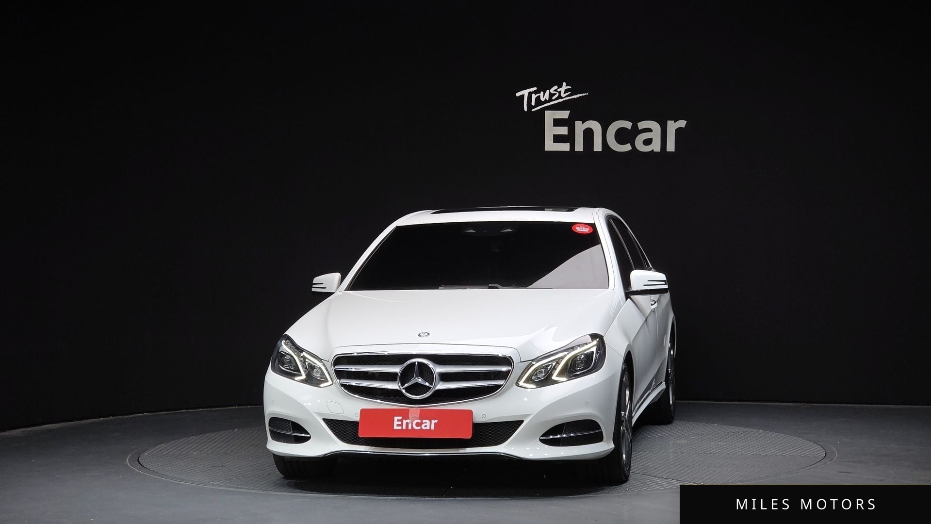 Mercedes-Benz E-Class W212 2016 — миниатюра 3