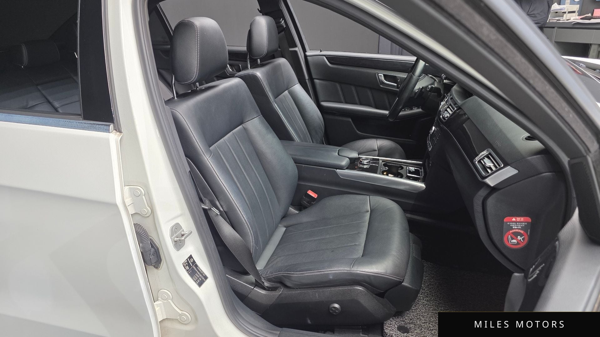 Mercedes-Benz E-Class W212 2016 — миниатюра 12