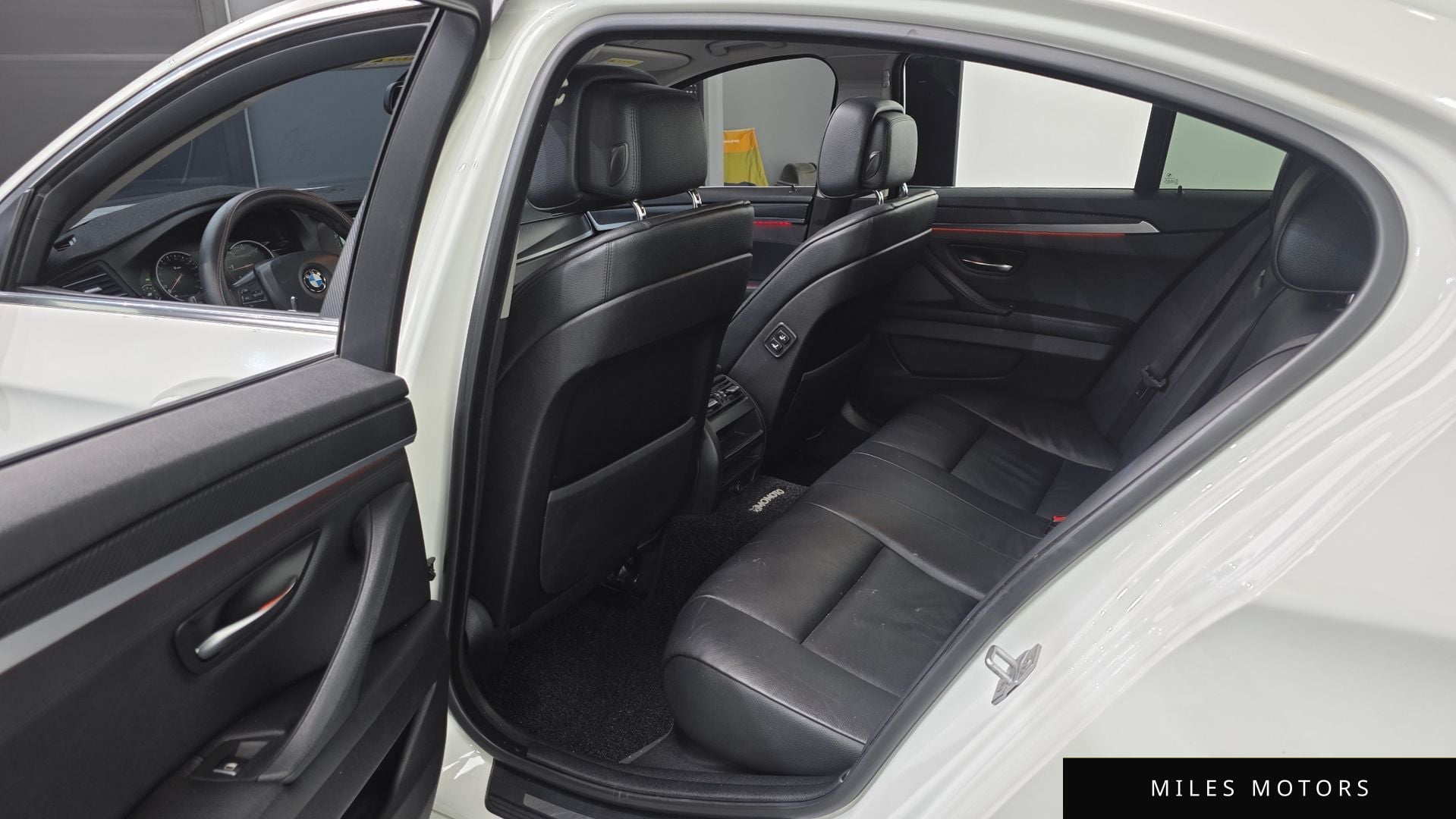 BMW 5 Series (F10) 2013 — миниатюра 11