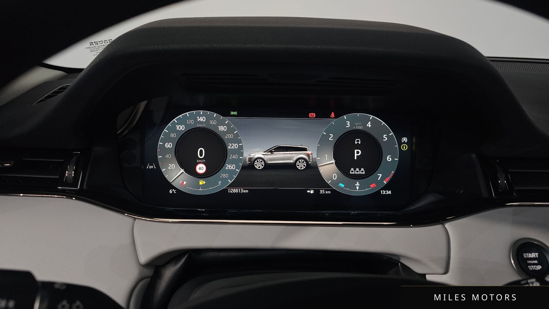 Land Rover Range Rover Evoque 2024 — миниатюра 8